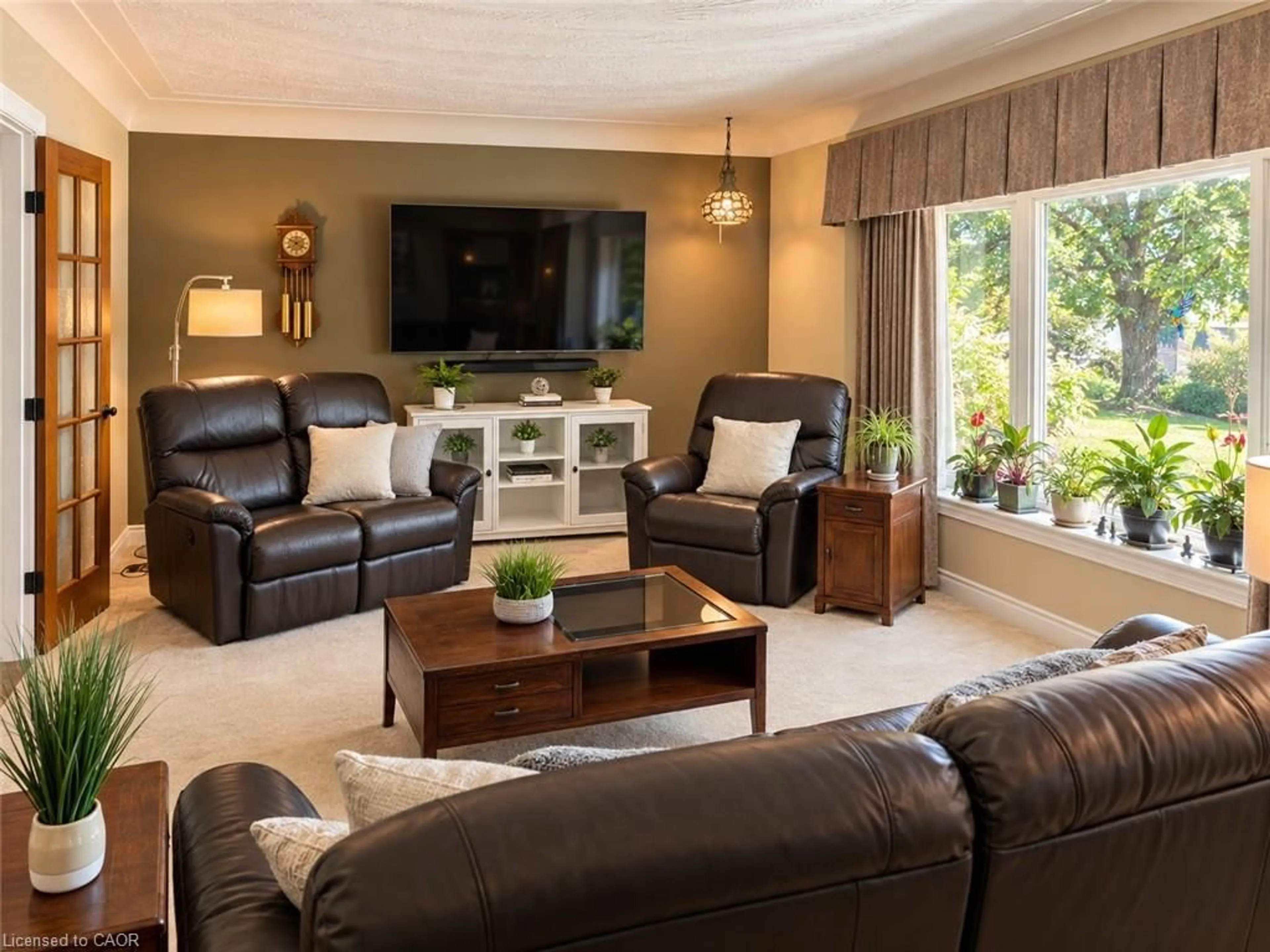 Living room with furniture, unknown for 3076 Grassie Rd, Grassie Ontario L0R 1M0