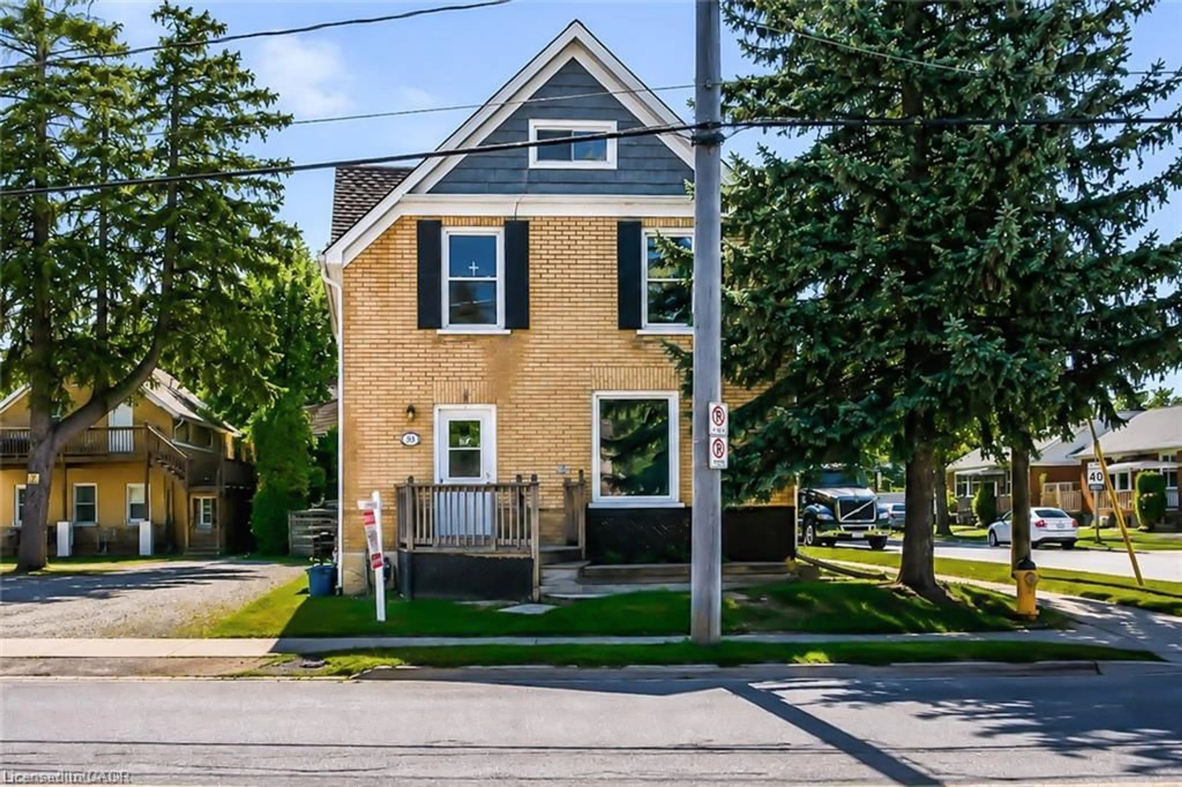 Home with brick exterior material, street for 93 Lancaster St, Kitchener Ontario N2H 4T3