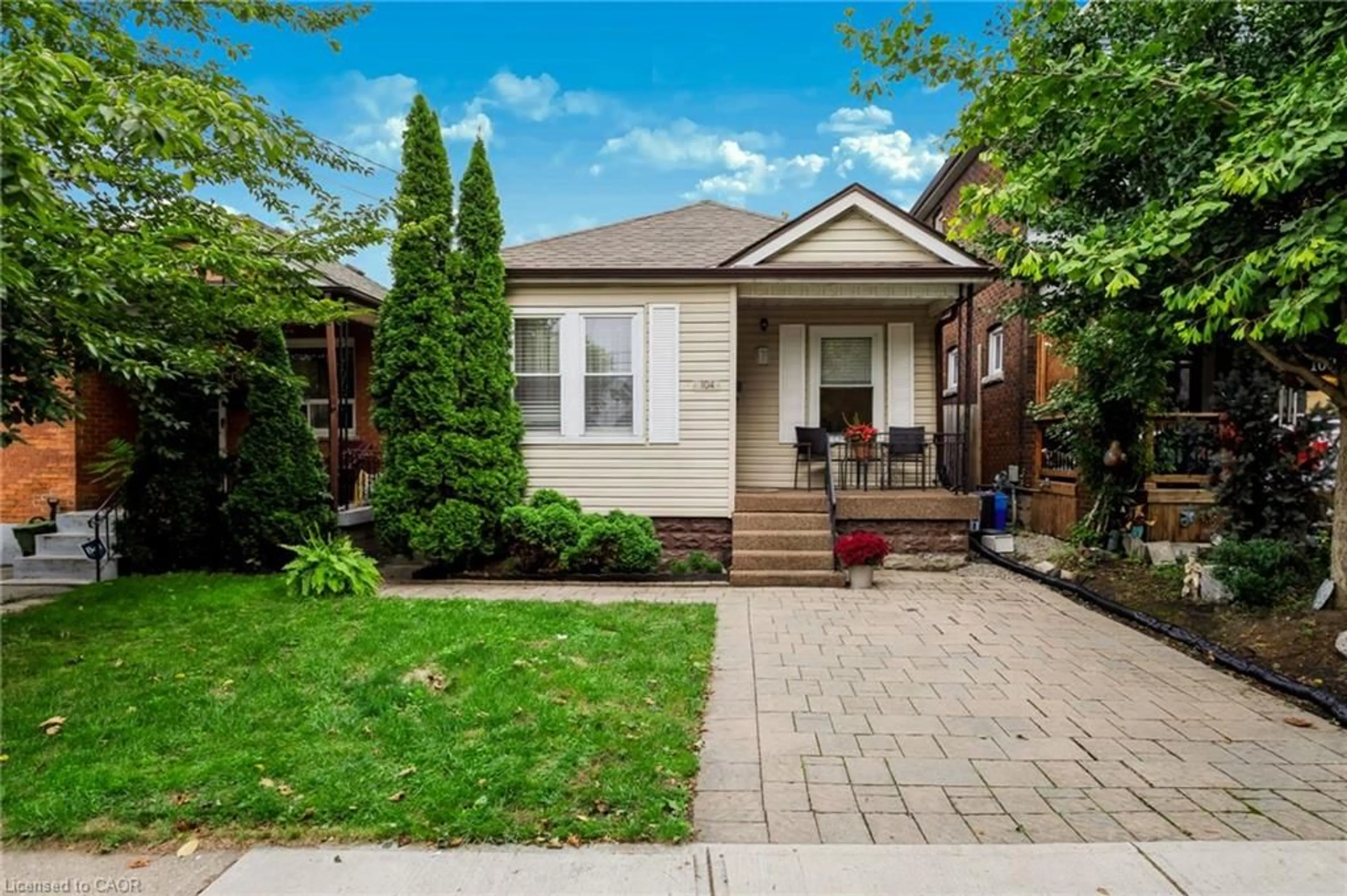 Home with brick exterior material, street for 104 Niagara St, Hamilton Ontario L8L 6A7