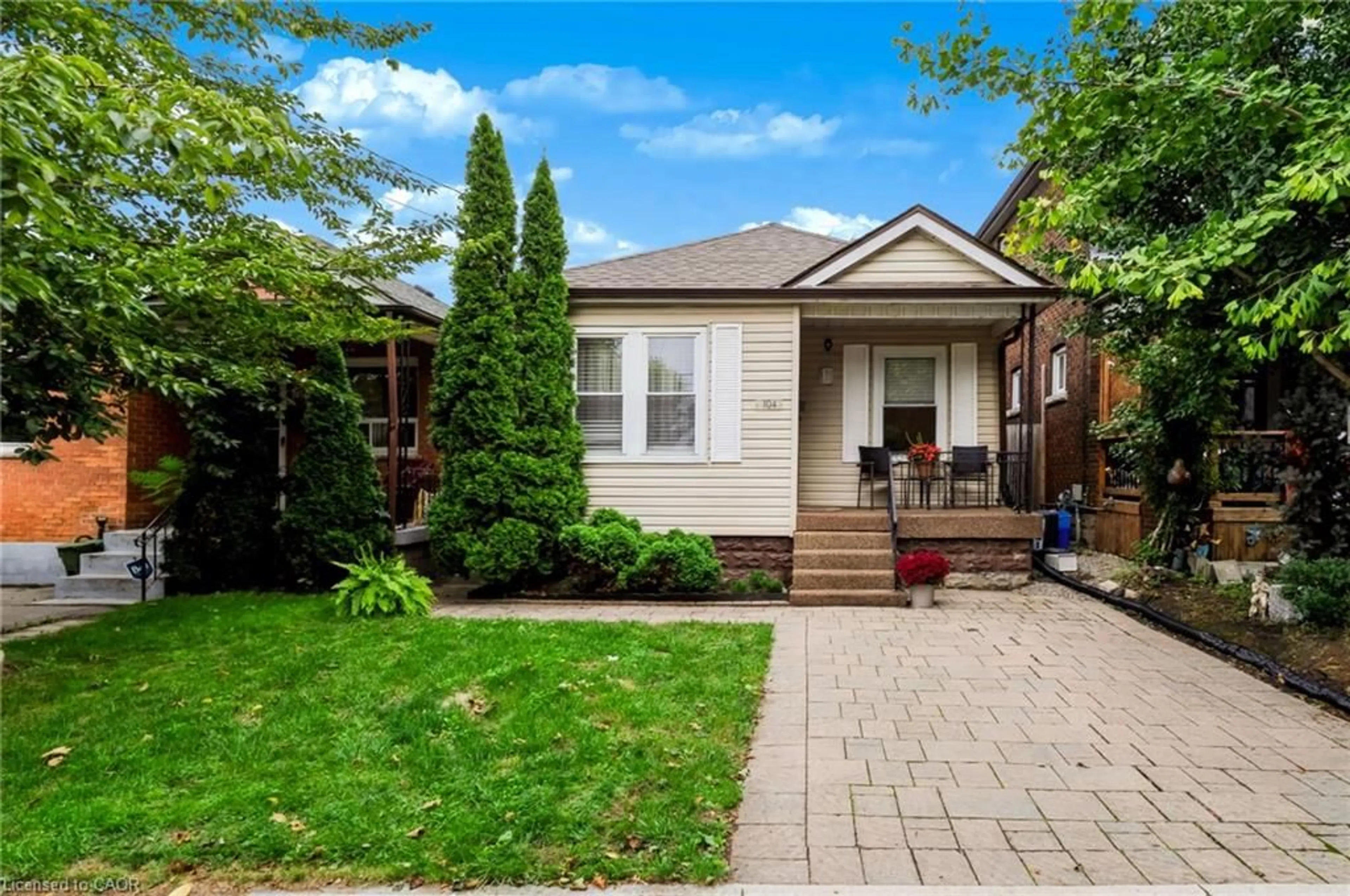 Home with brick exterior material, street for 104 Niagara St, Hamilton Ontario L8L 6A7