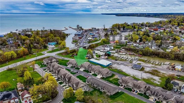 5 Old Hamilton Rd #7, Port Dover 2