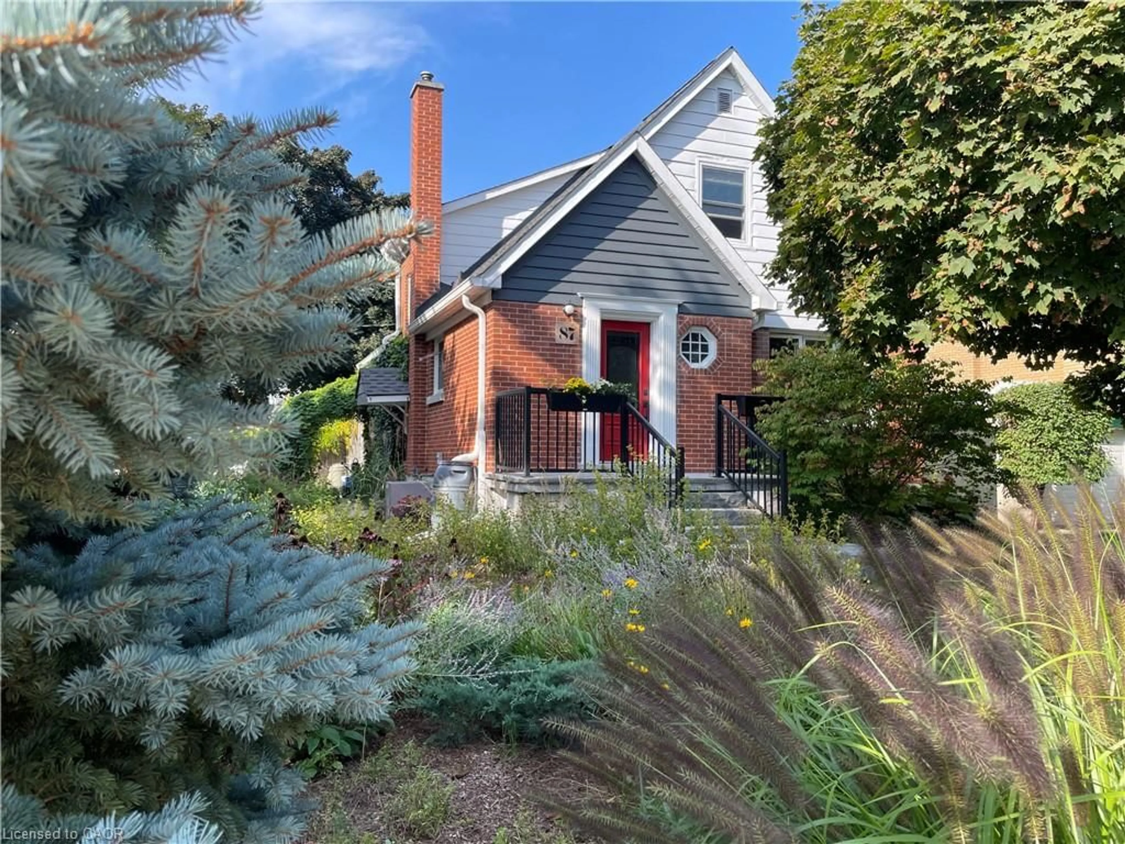 Home with brick exterior material, street for 87 Brentwood Ave, Kitchener Ontario N2H 2C7
