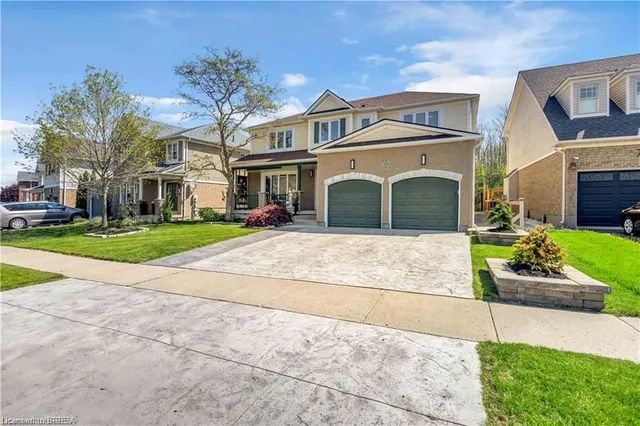 69 Hunter Way, Brantford 2