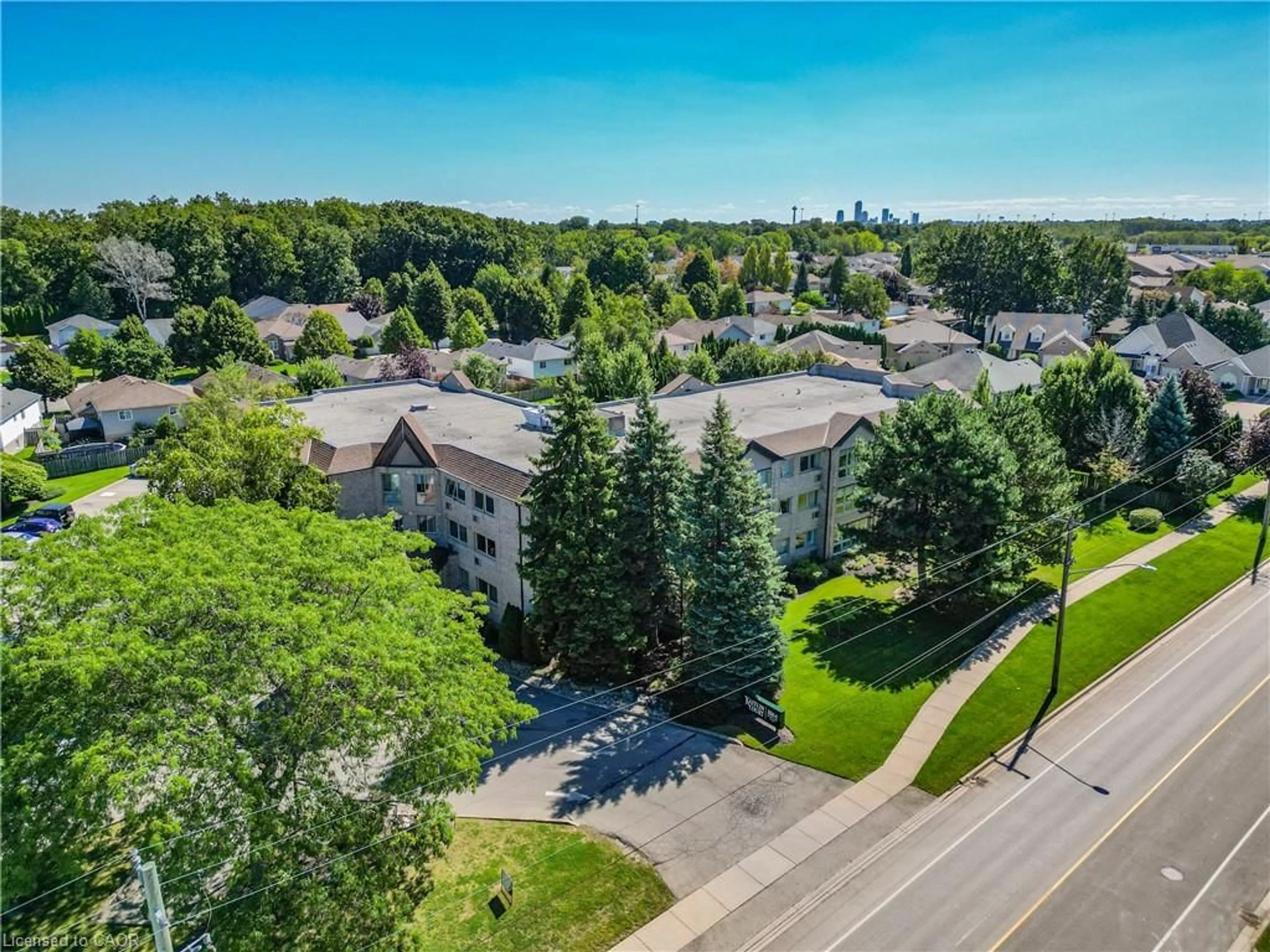 A pic from outside/outdoor area/front of a property/back of a property/a pic from drone, street for 3364 Montrose Rd #108, Niagara Falls Ontario L2H 0J8