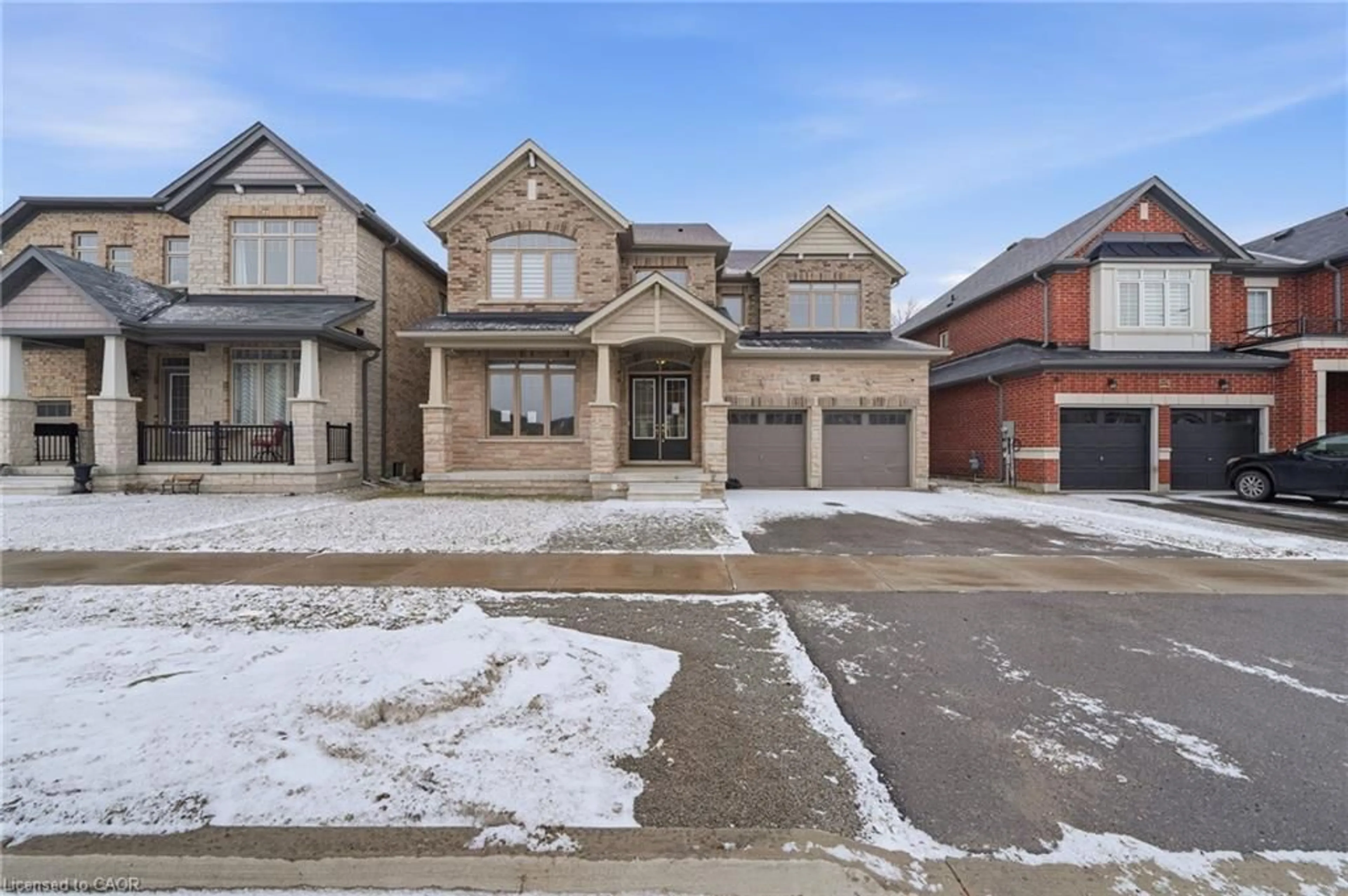 Home with brick exterior material, street for 1659 Emberton Way, Innisfil Ontario L9S 0N4