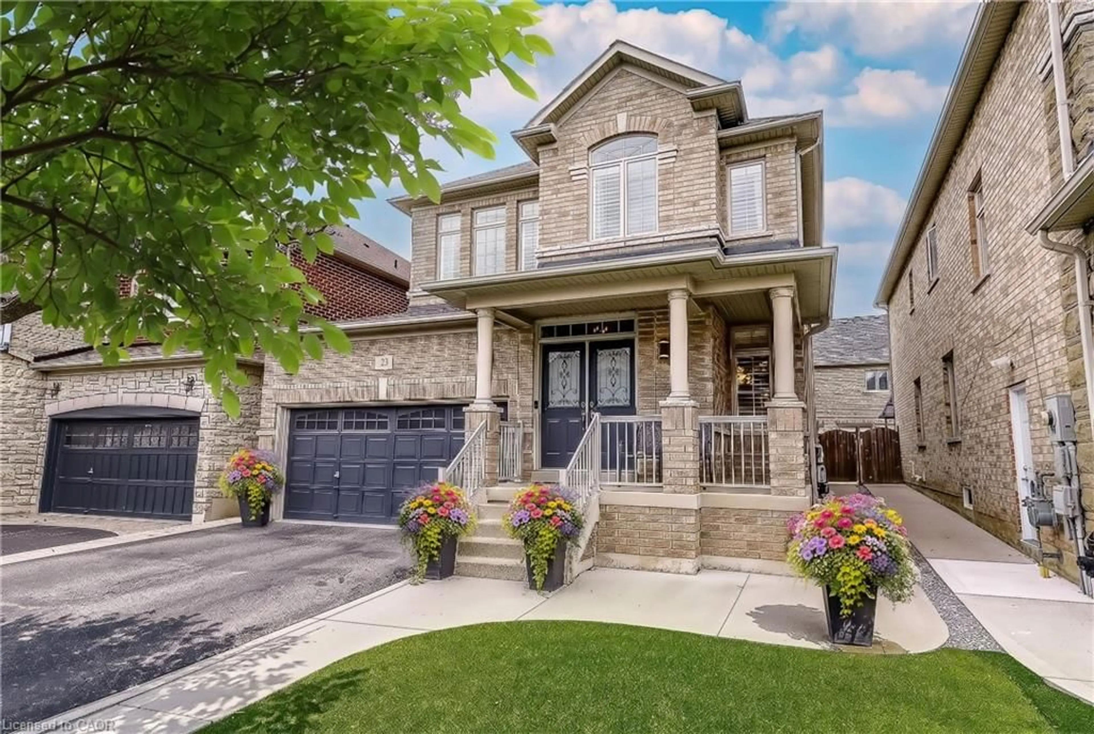 Home with brick exterior material, street for 23 Mcknight Ave, Waterdown Ontario L8B 0R5