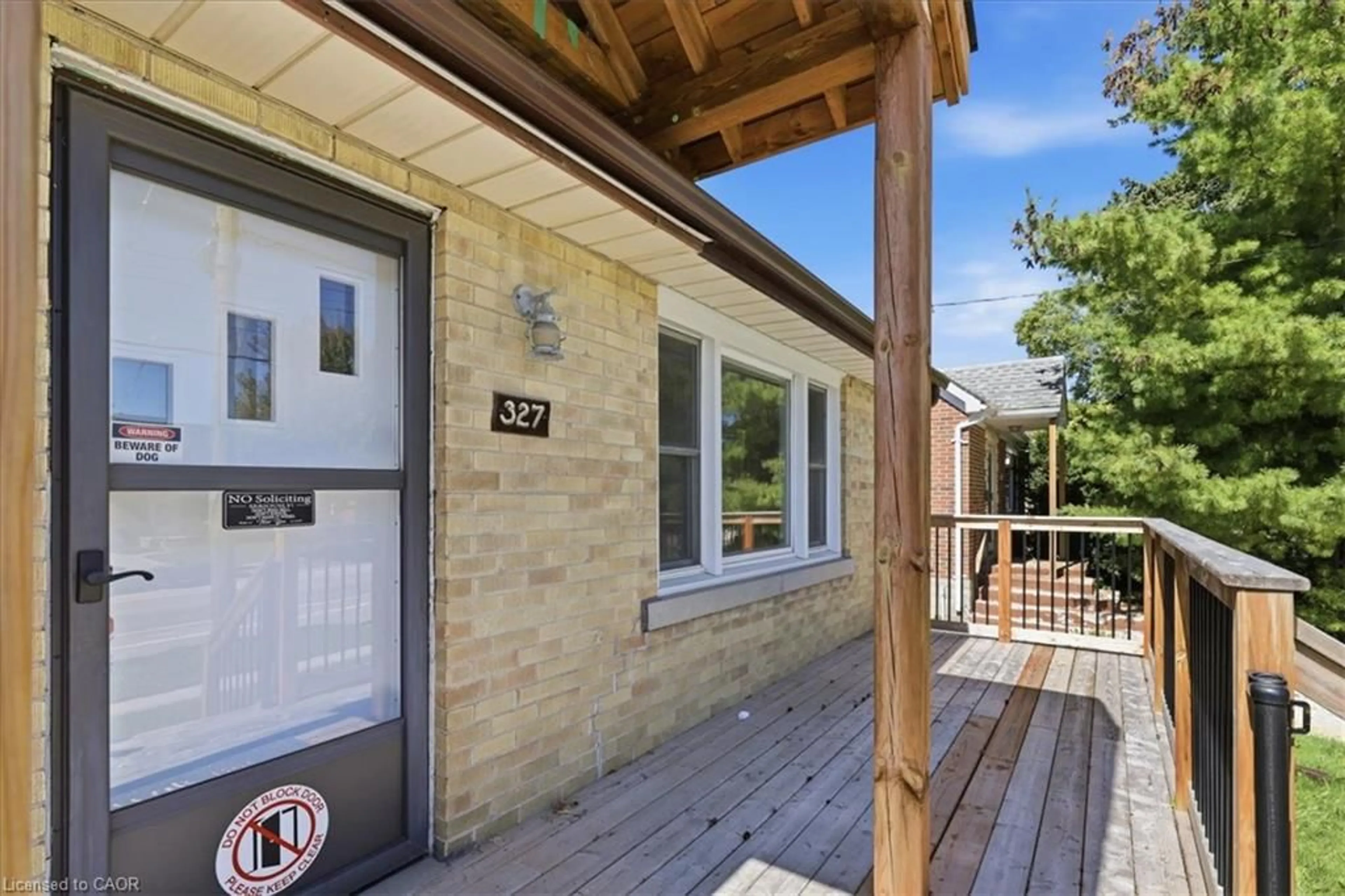 Patio, street for 327 Highland Rd, Kitchener Ontario N2M 3W6