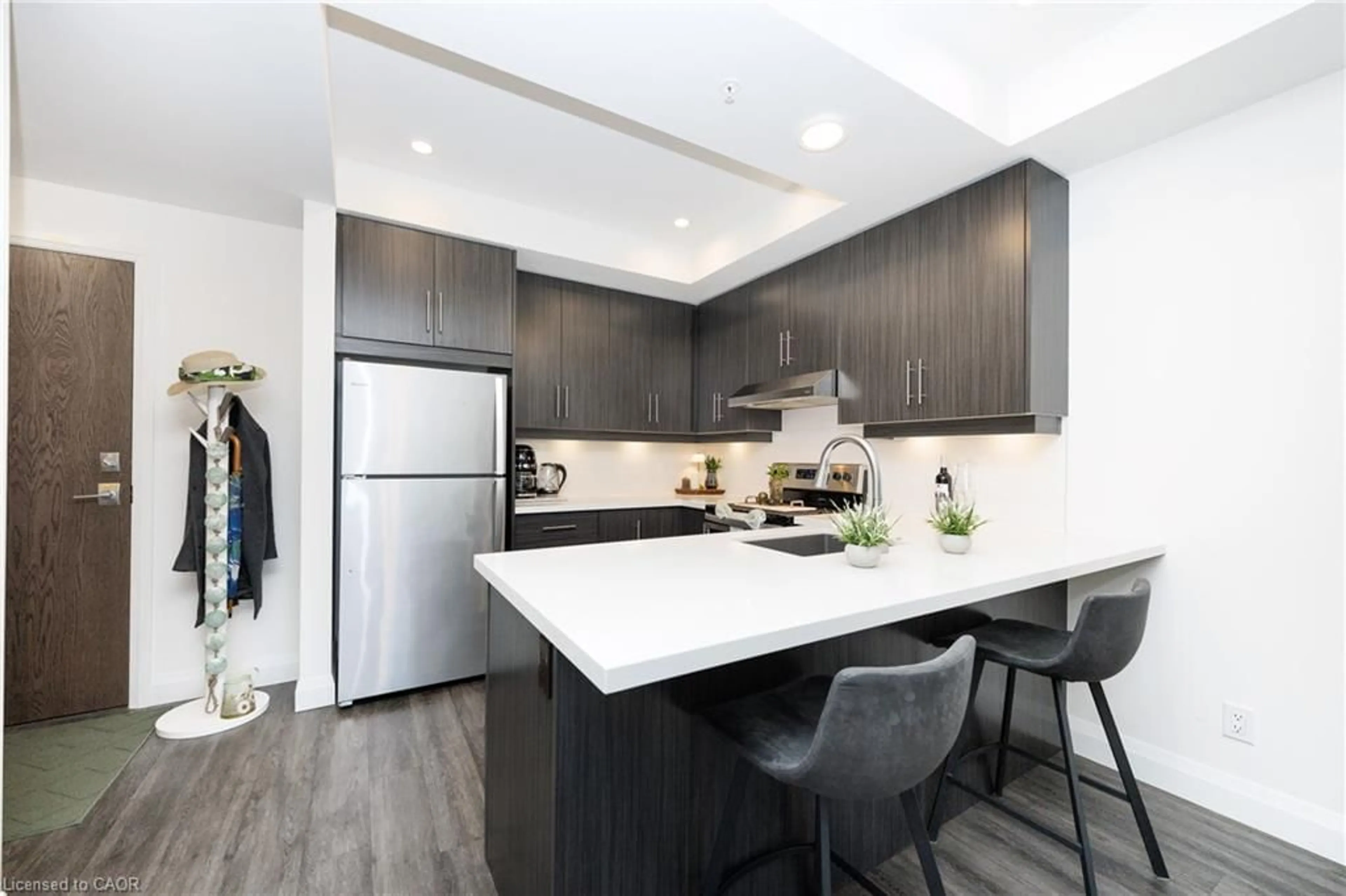 Open concept kitchen, unknown for 30 Hamilton St #201, Waterdown Ontario L8B 1V8