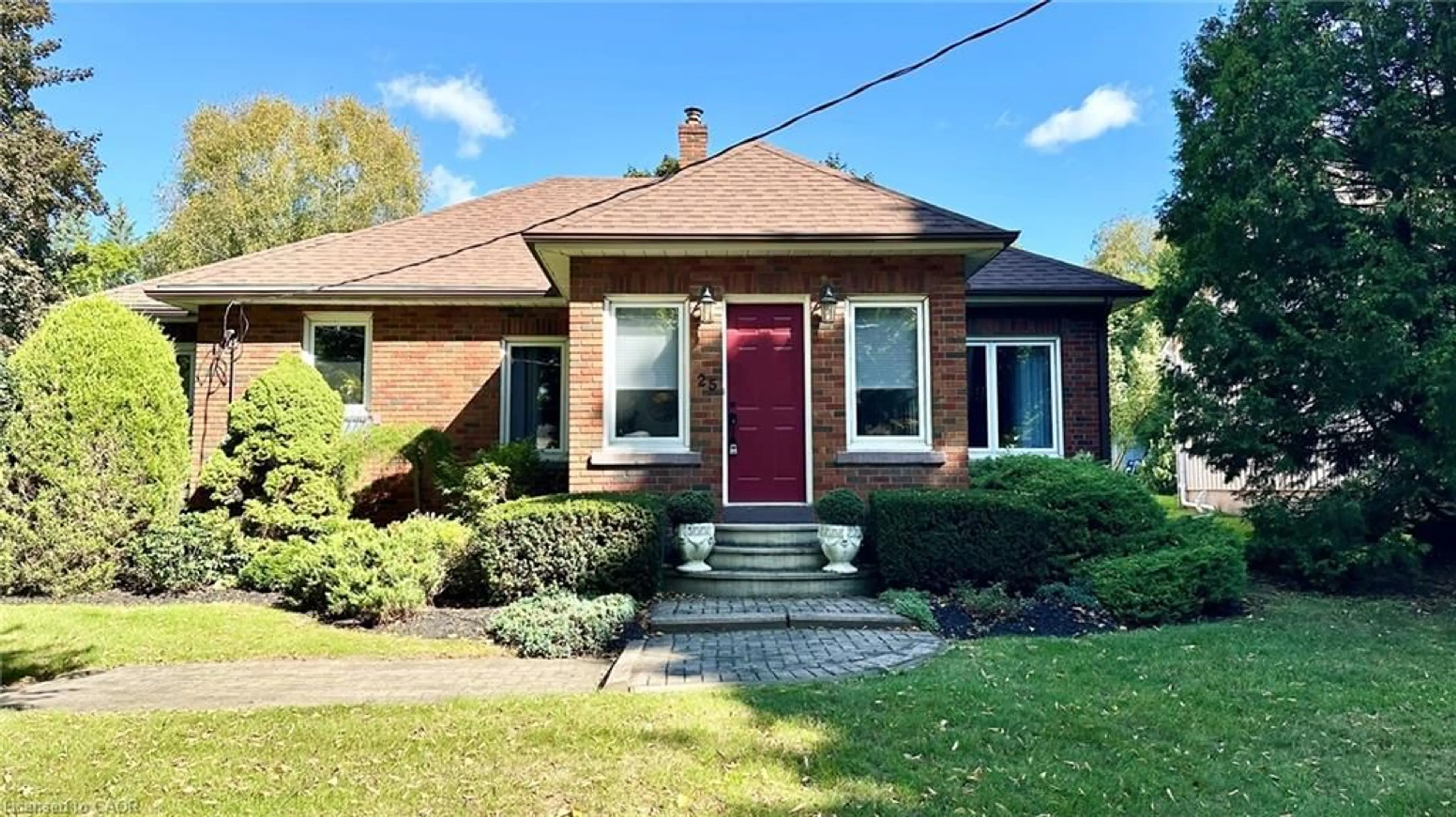 Home with brick exterior material, street for 25 Helen Blvd, Simcoe Ontario N3Y 2A1