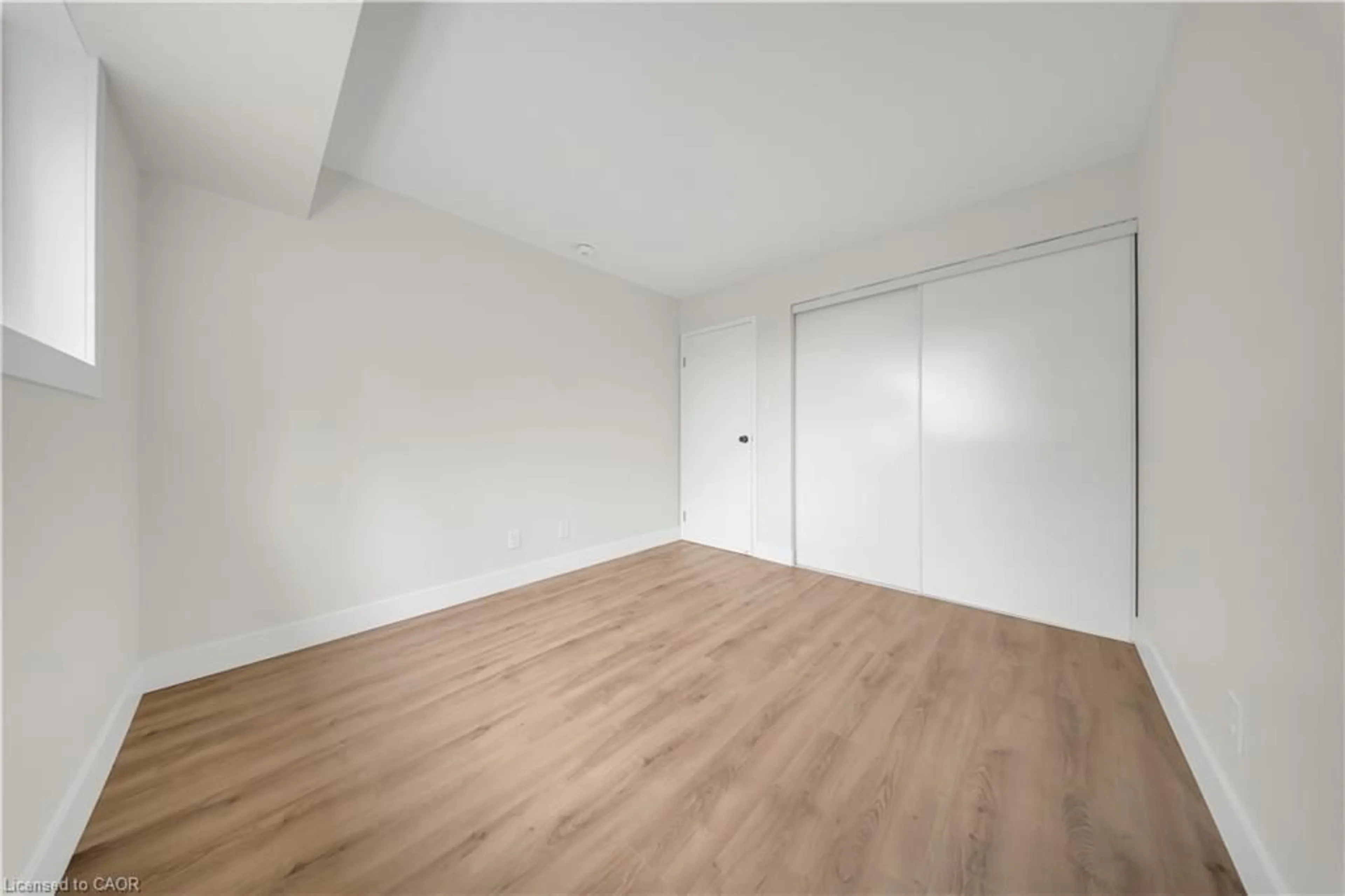 A pic of a room for 3085 Kingsway Dr #21, Kitchener Ontario N2C 2P1