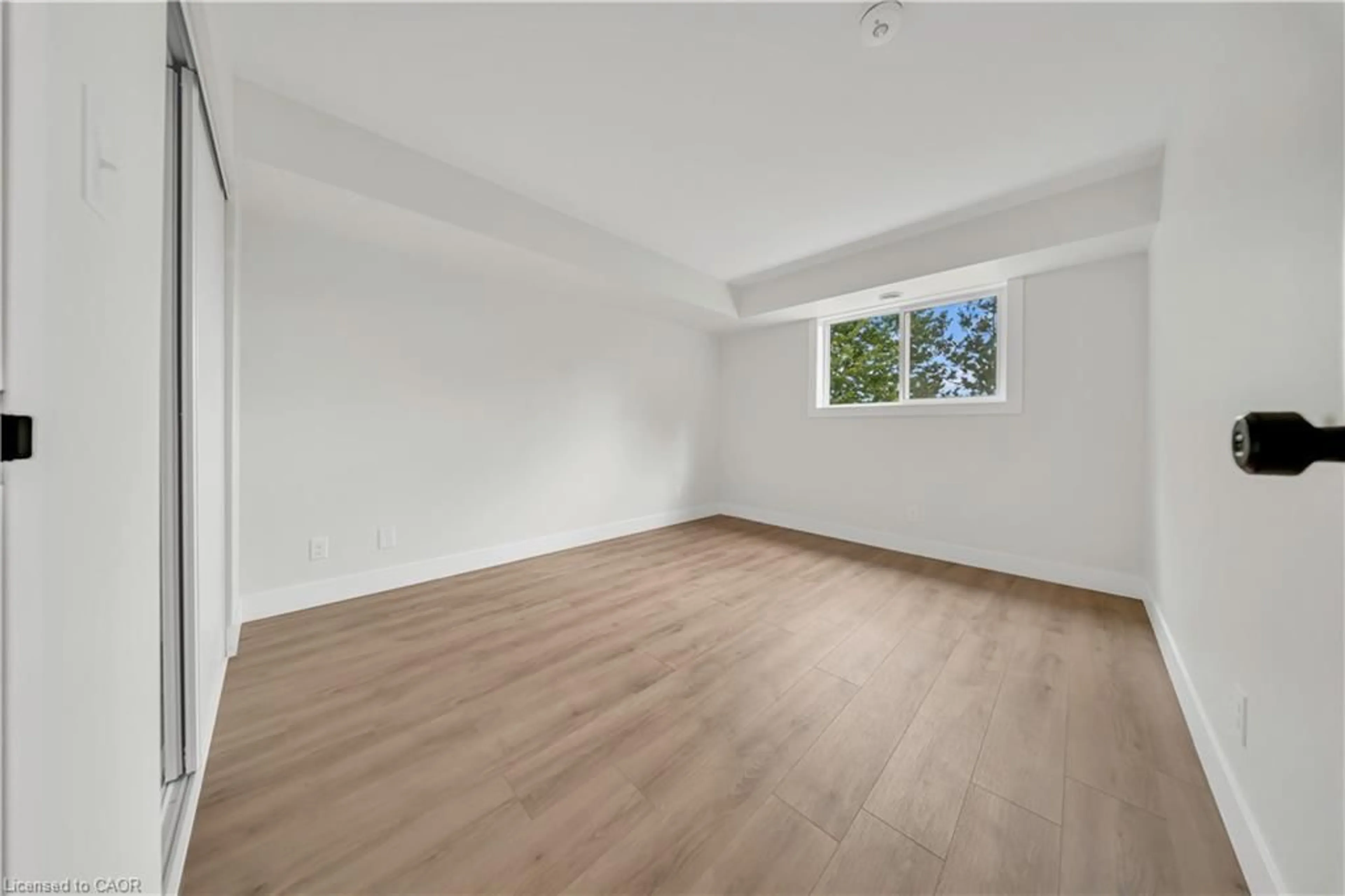 A pic of a room for 3085 Kingsway Dr #21, Kitchener Ontario N2C 2P1