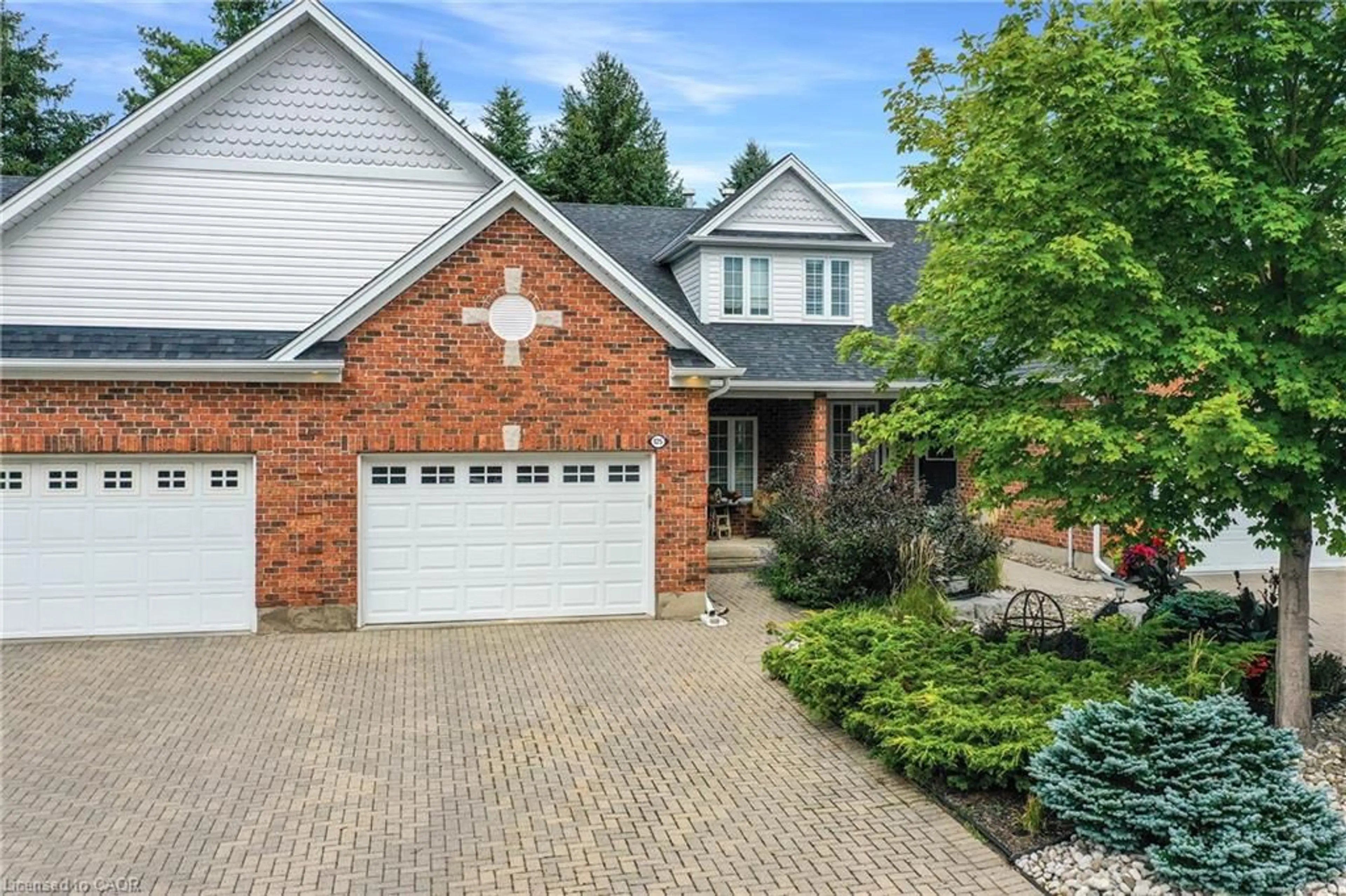 Home with brick exterior material, street for 125 Riverwalk Pl, Rockwood Ontario N0B 2K0