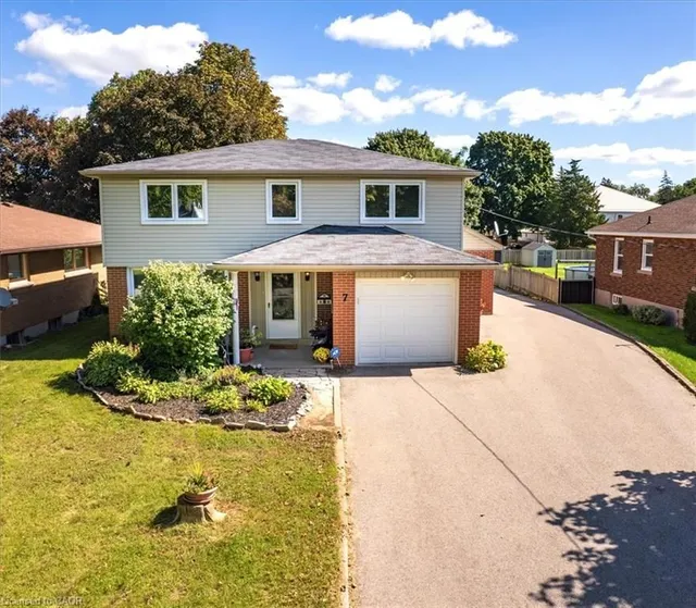 7 Martin Ave, Simcoe 2