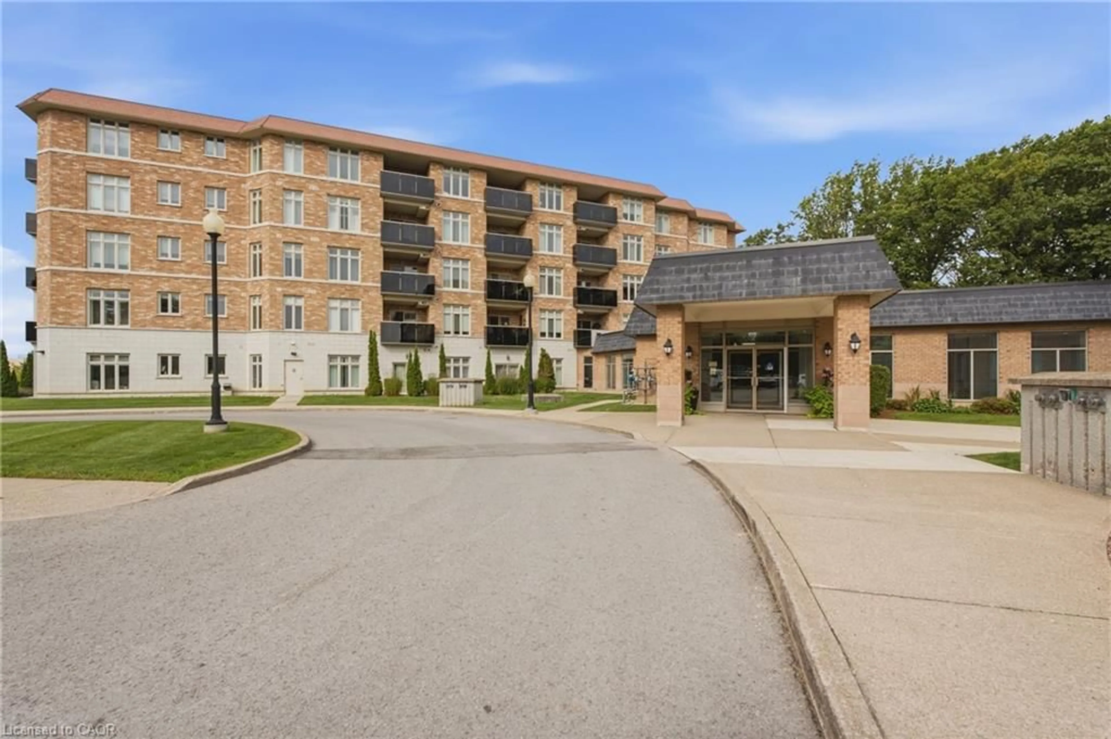 Unknown for 8111 Forest Glen Dr #424, Niagara Falls Ontario L2H 2Z3