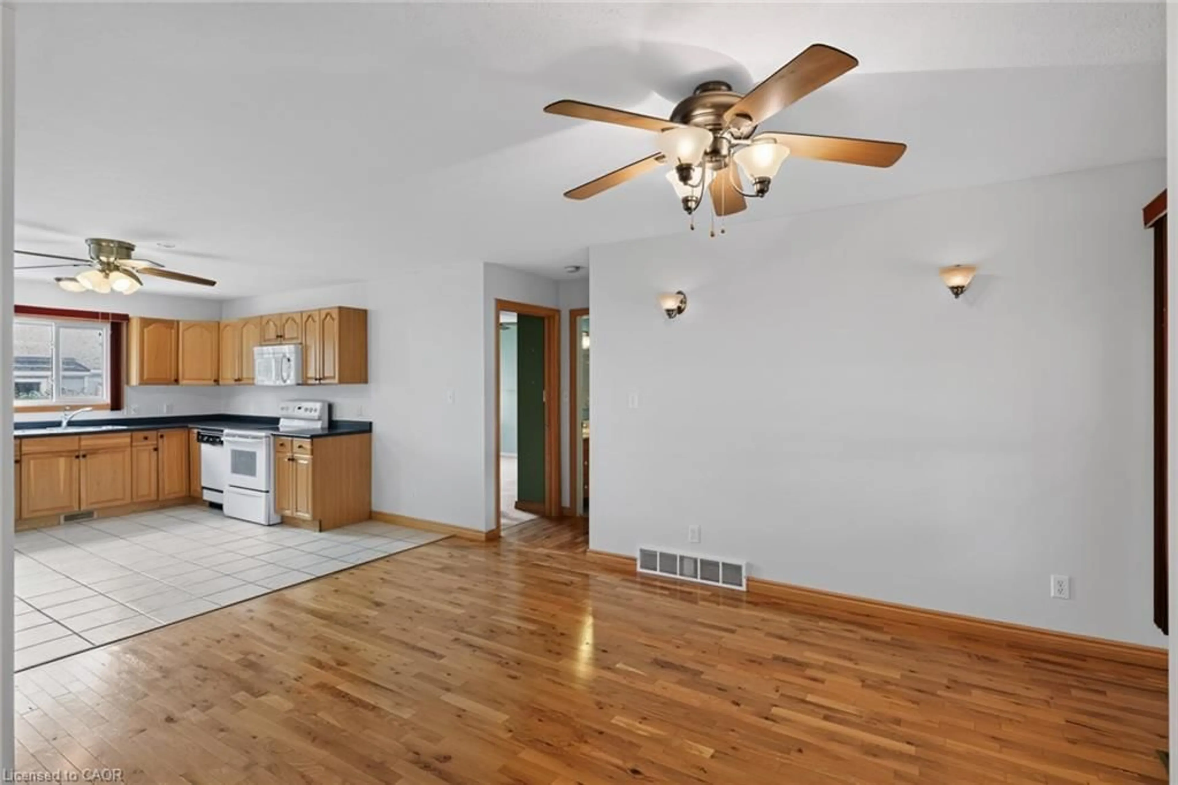 A pic of a room for 1 Payne Ave, Simcoe Ontario N3Y 4C2