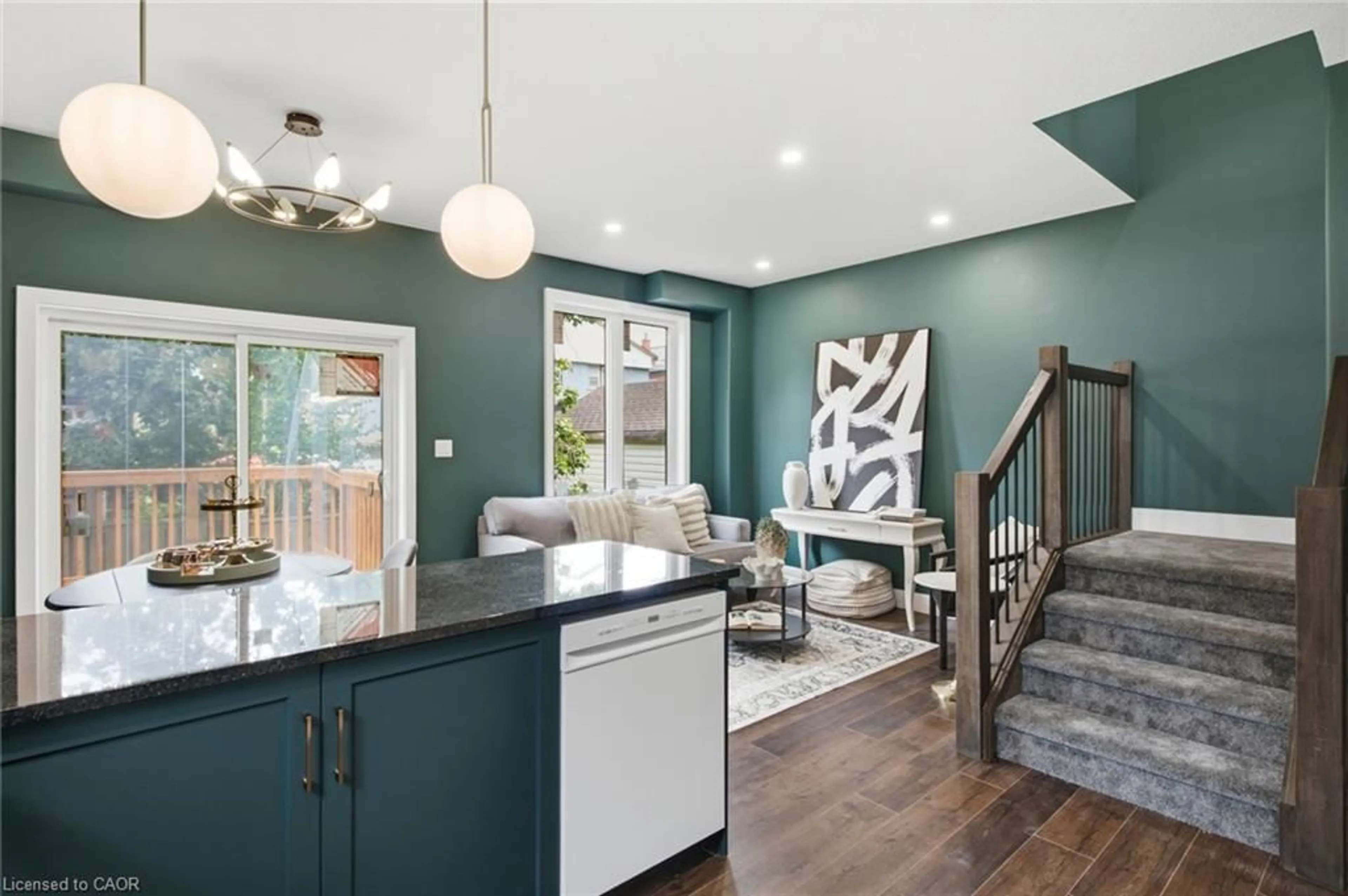 Open concept kitchen, unknown for 79 Metcalf St, Woodstock Ontario N4S 3E9