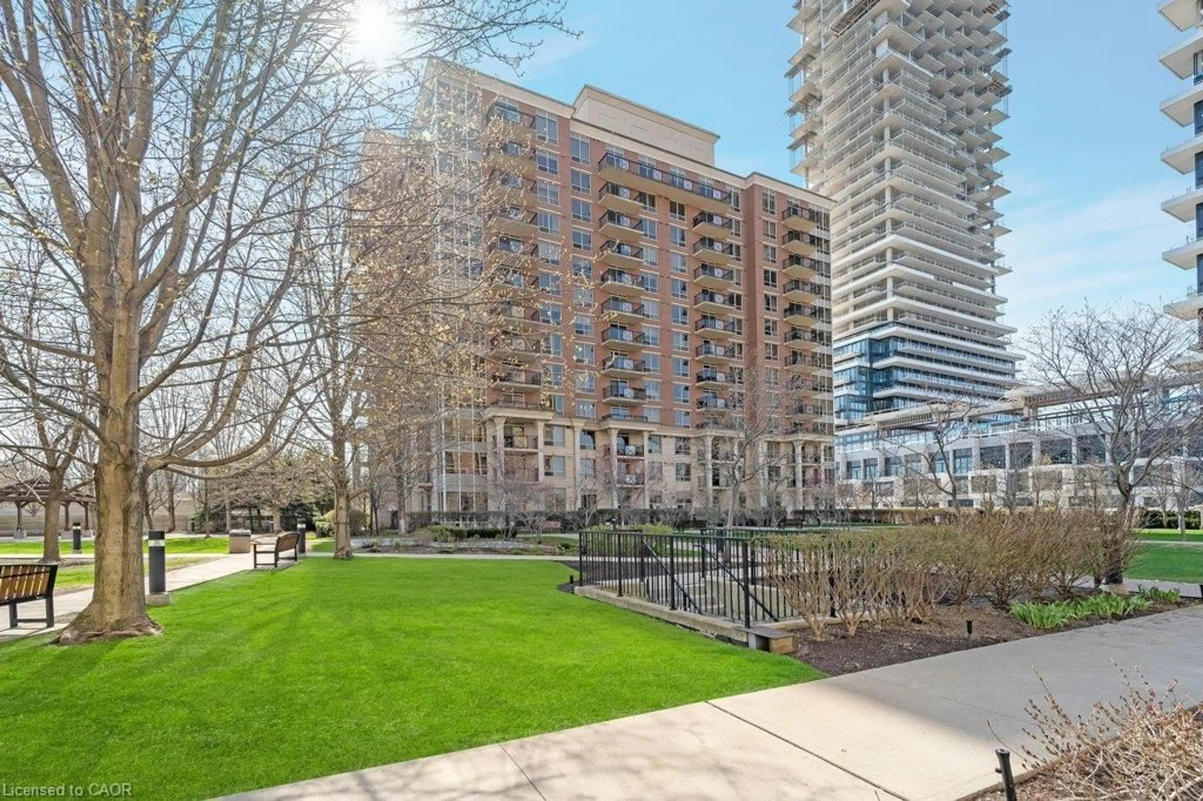 Patio, city buildings view from balcony for 1103 Leslie St #701, North York Ontario M3C 4G8