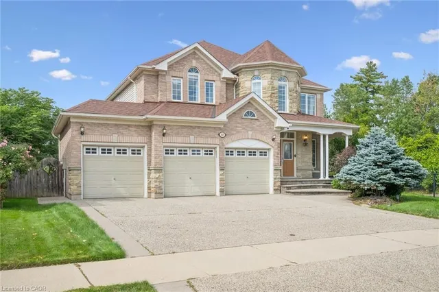 517 Topper Woods Cres, Kitchener 2