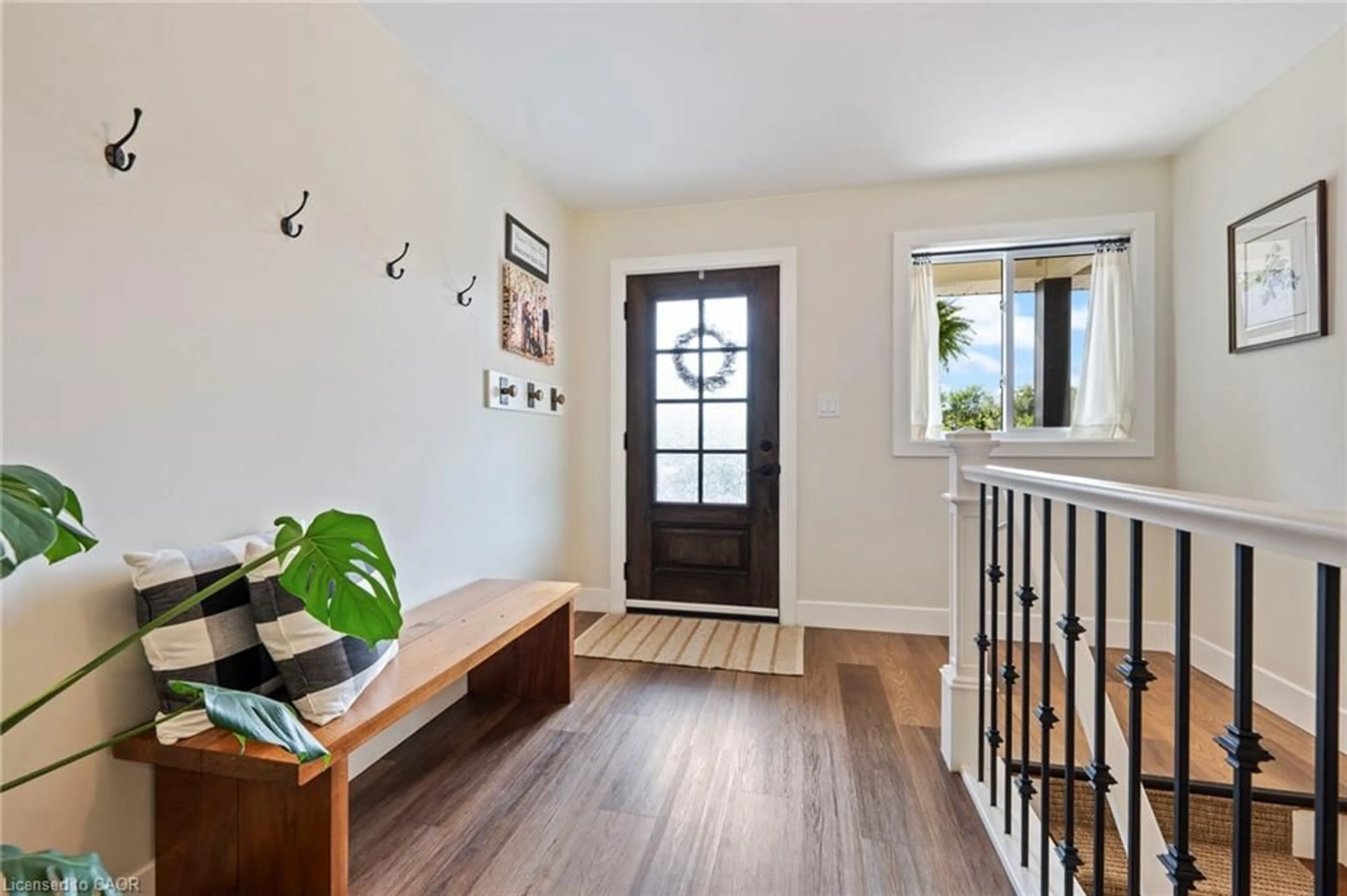 Indoor entryway for 22 Milne St, Walsingham Ontario N0E 1X0
