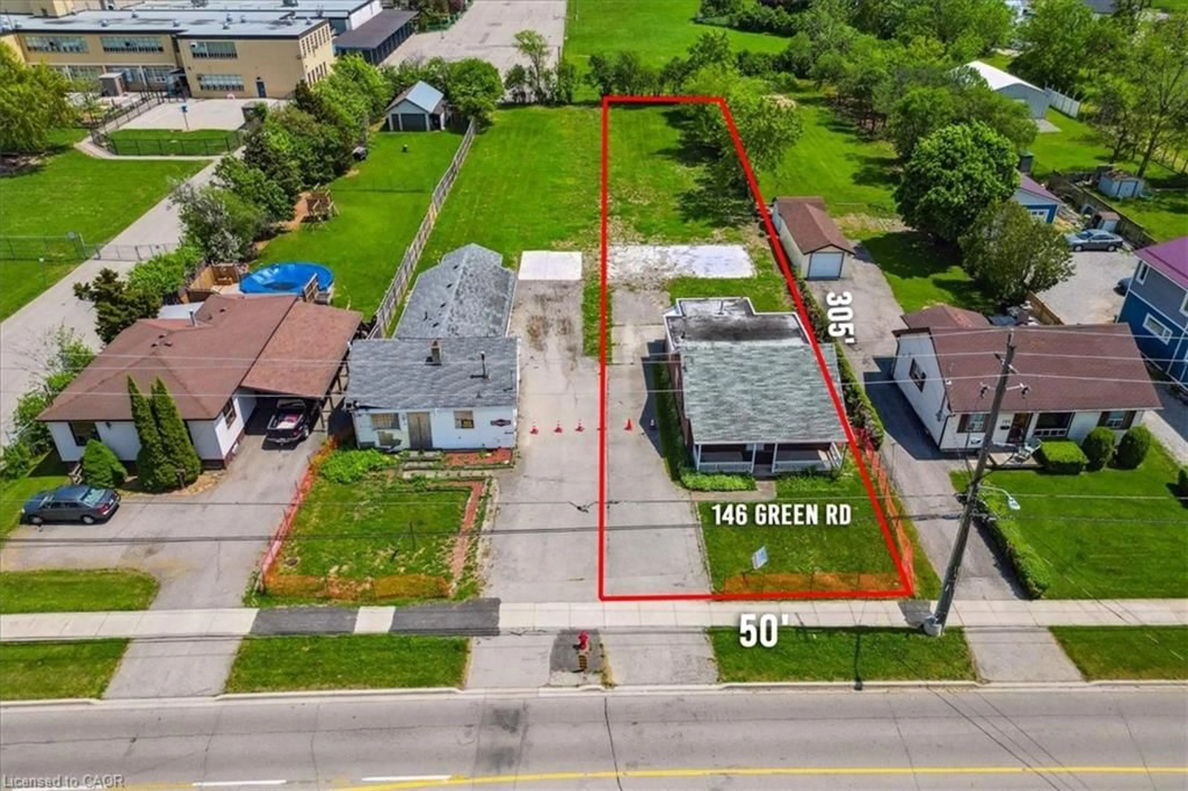 A pic from outside/outdoor area/front of a property/back of a property/a pic from drone, street for 146 Green Rd, Stoney Creek Ontario L8G 3X1