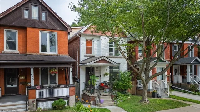 175 Burris St, Hamilton