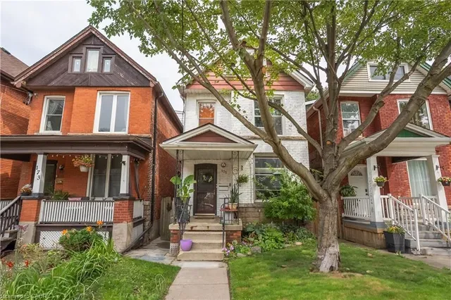 175 Burris St, Hamilton 2