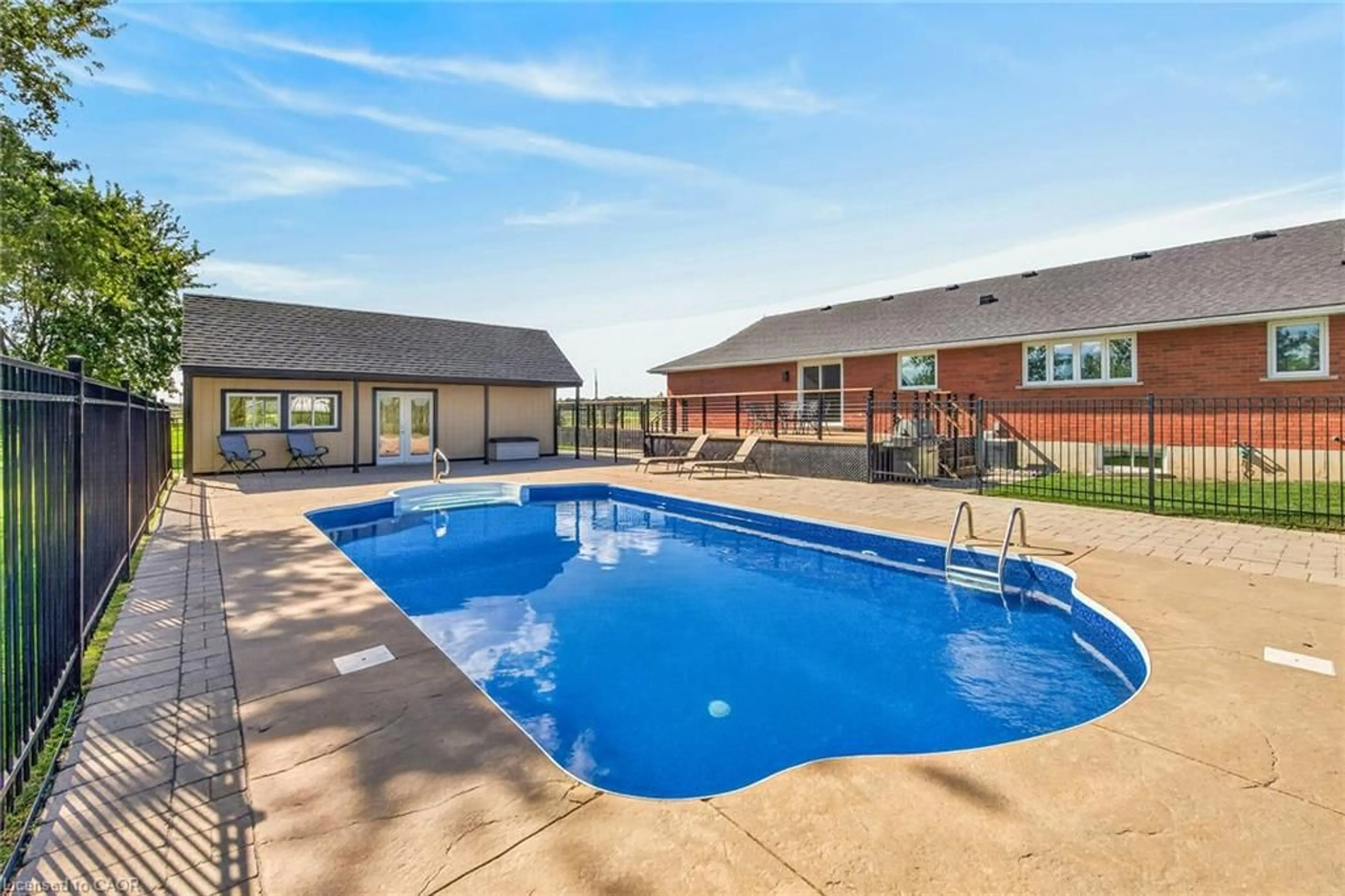 Pool for 450 Stoney Creek Rd, York Ontario N0A 1R0