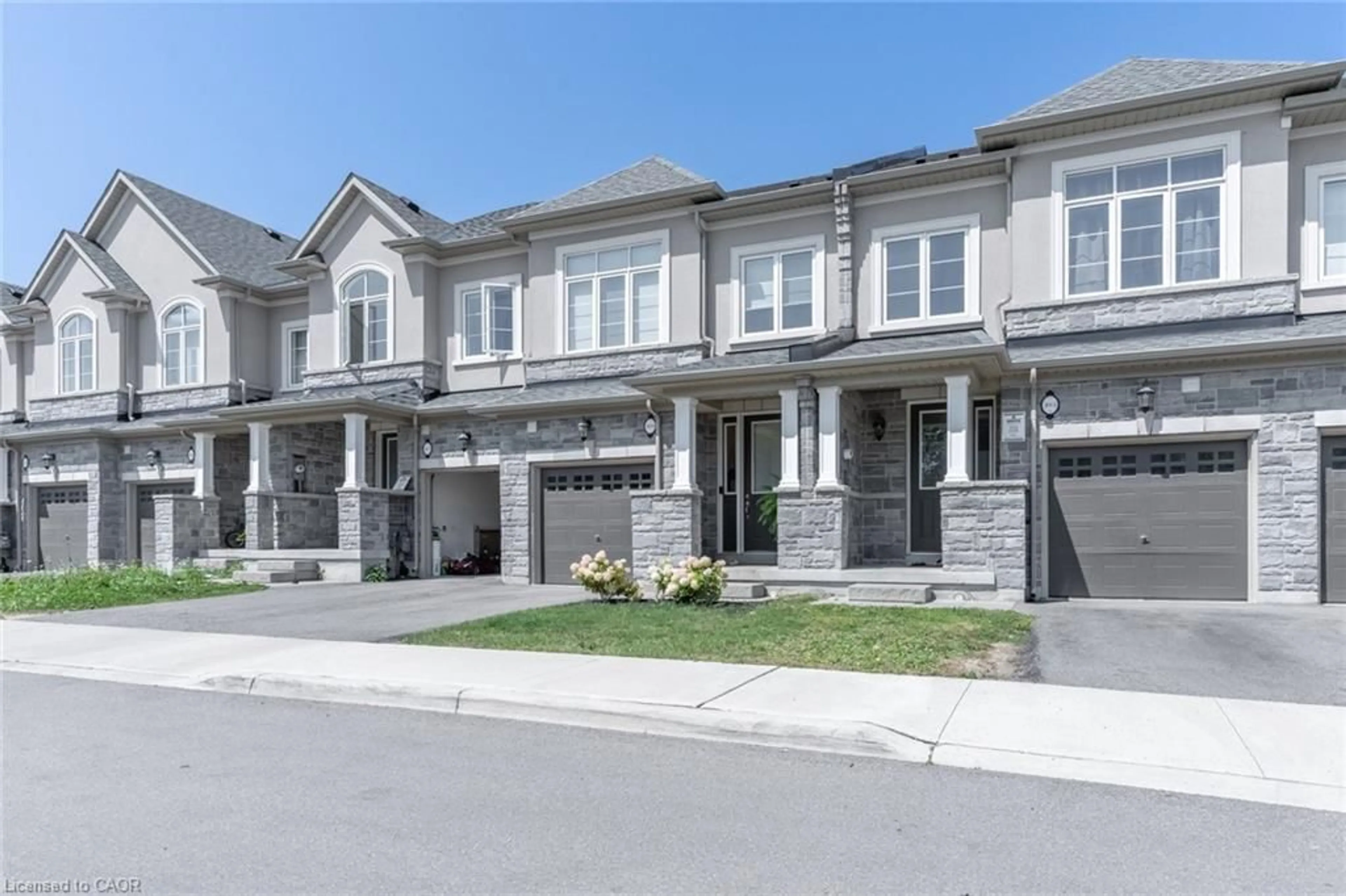 Unknown for 1059 Garner Rd, Hamilton Ontario L9K 0J8