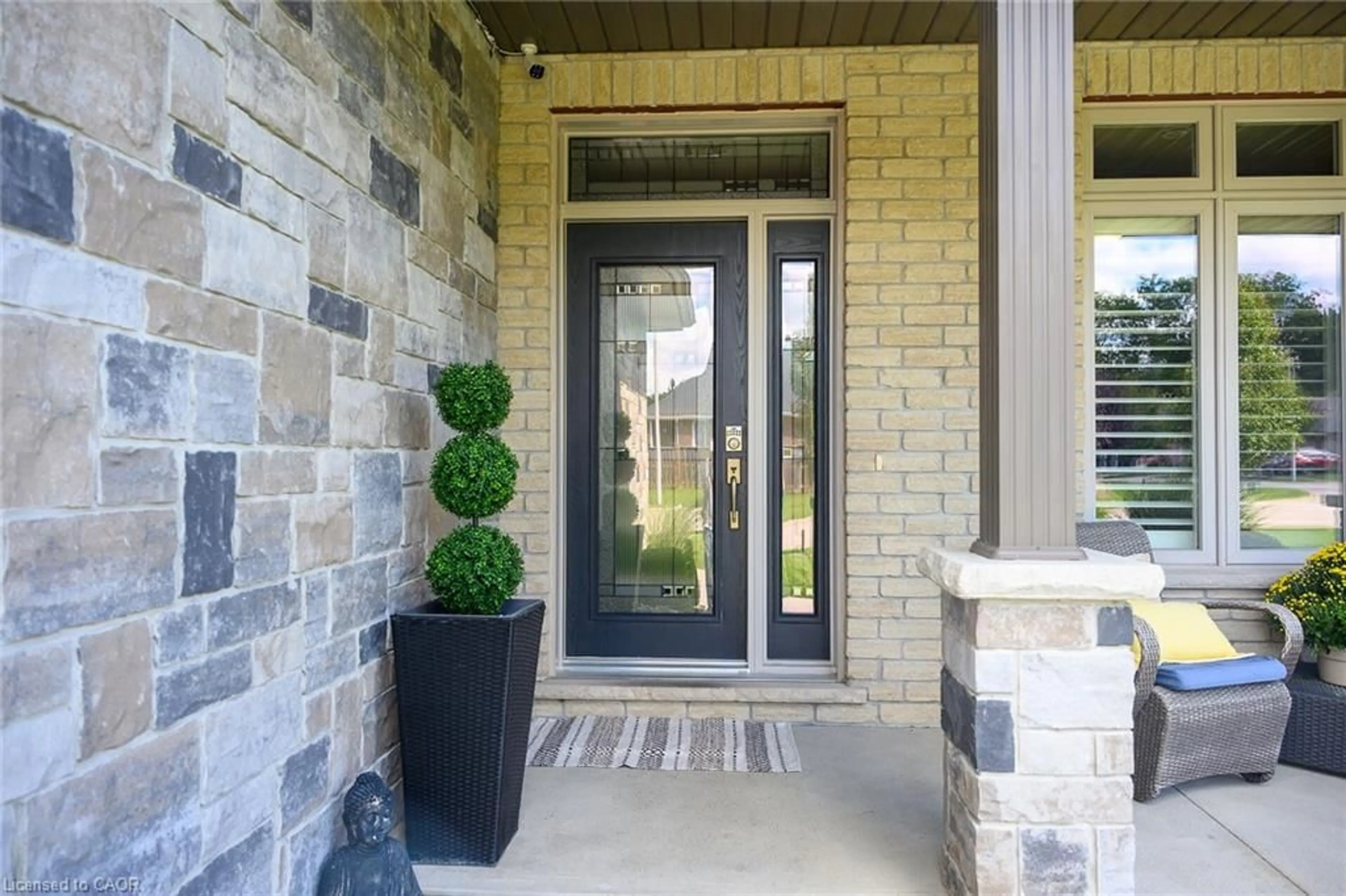 Indoor entryway for 26 Homer St, Port Dover Ontario N0A 1N6