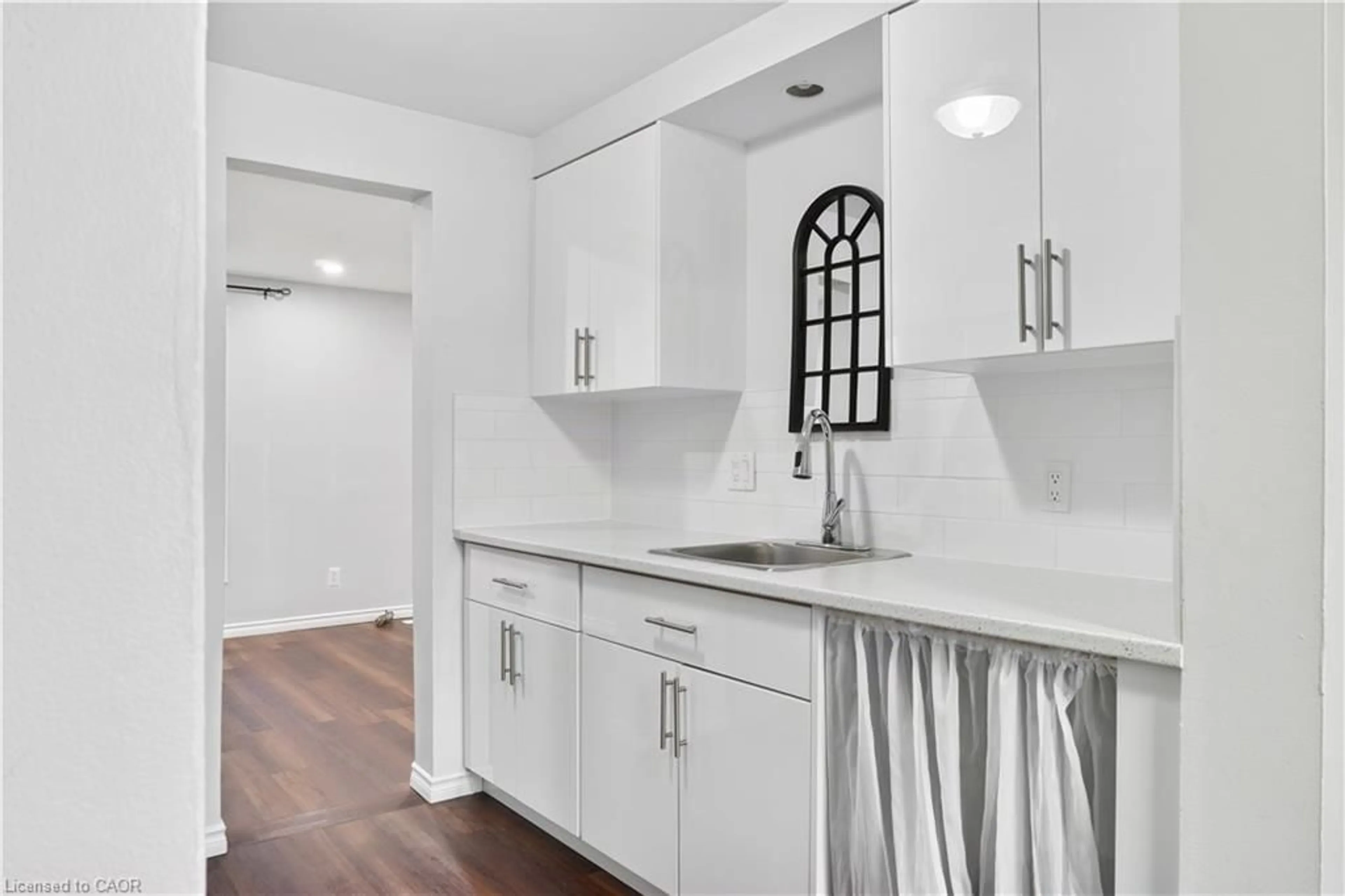 Unknown for 700 Paisley Rd #56, Guelph Ontario N1K 1A3