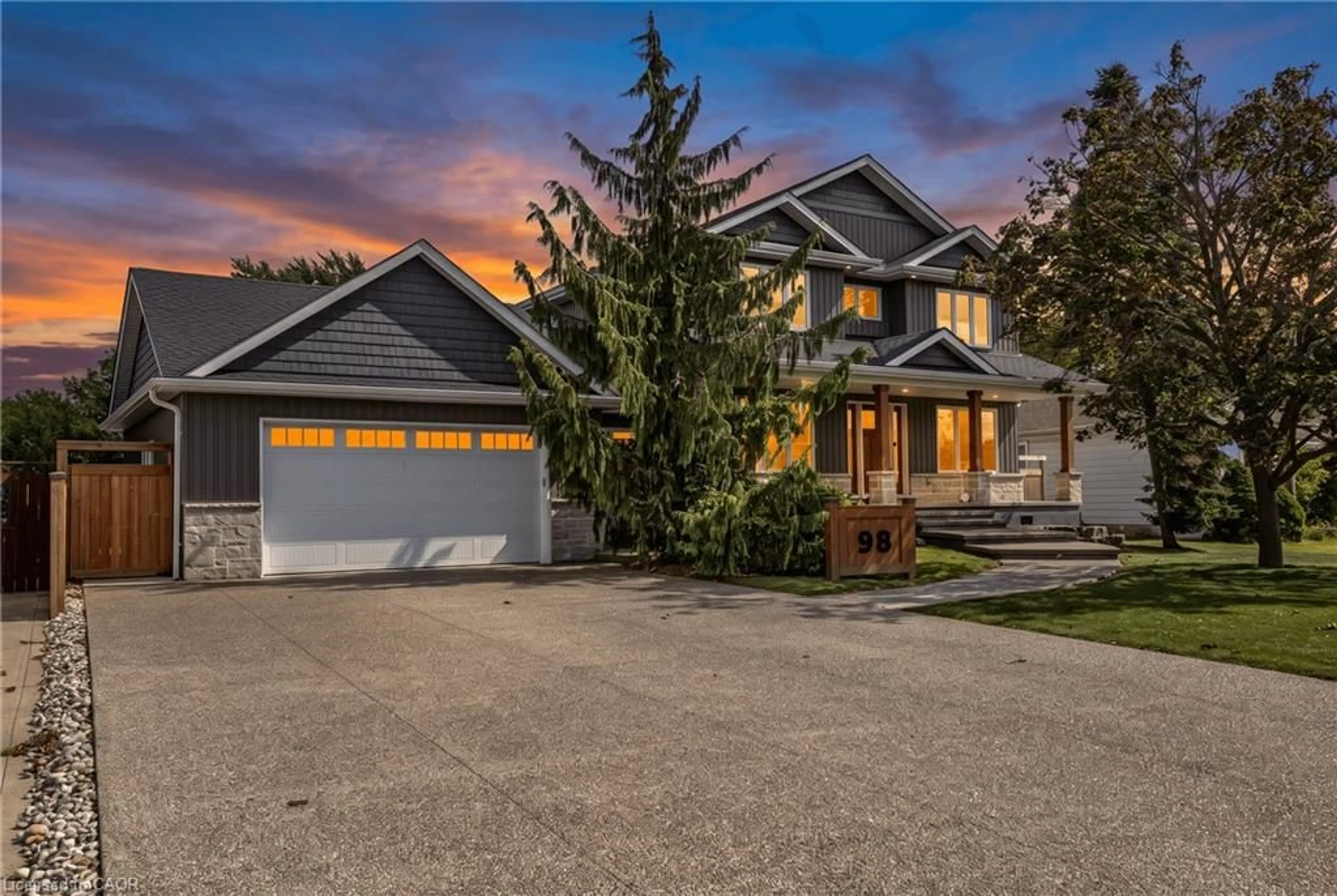 Home with vinyl exterior material, street for 98 First Rd, Stoney Creek Ontario L8J 2S9