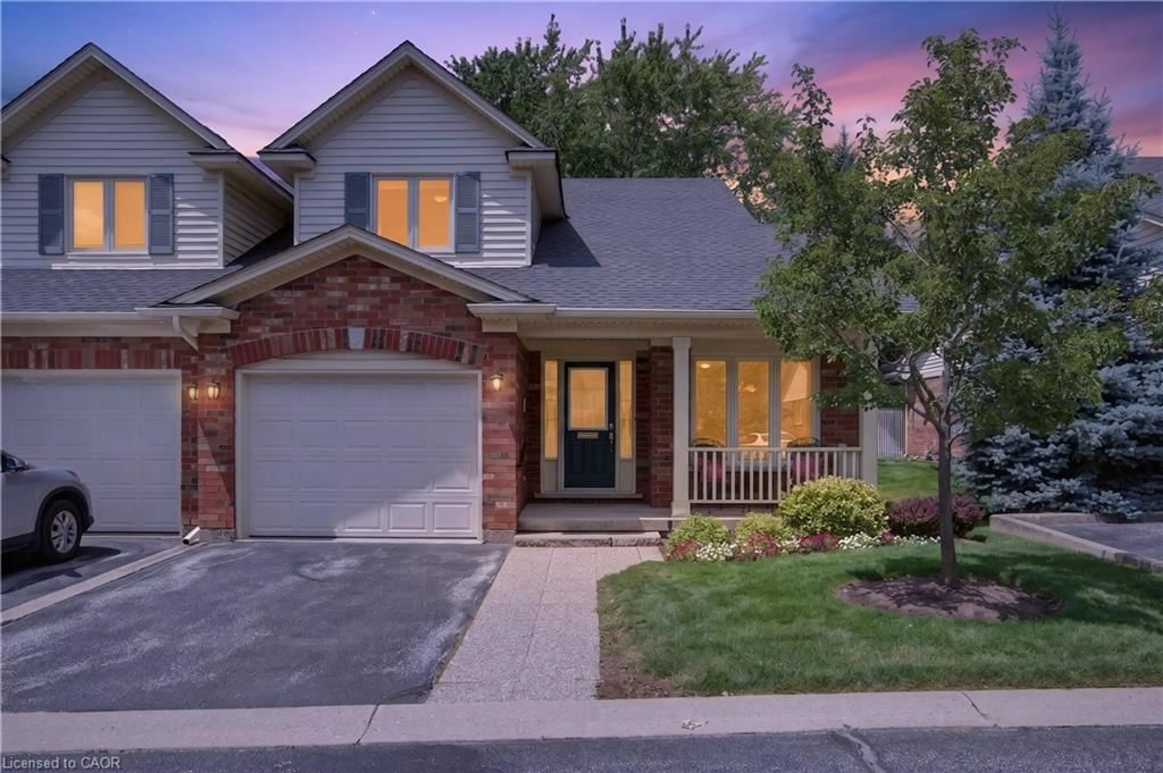 Home with brick exterior material, street for 581 Dynes Rd #2, Burlington Ontario L7N 2V4