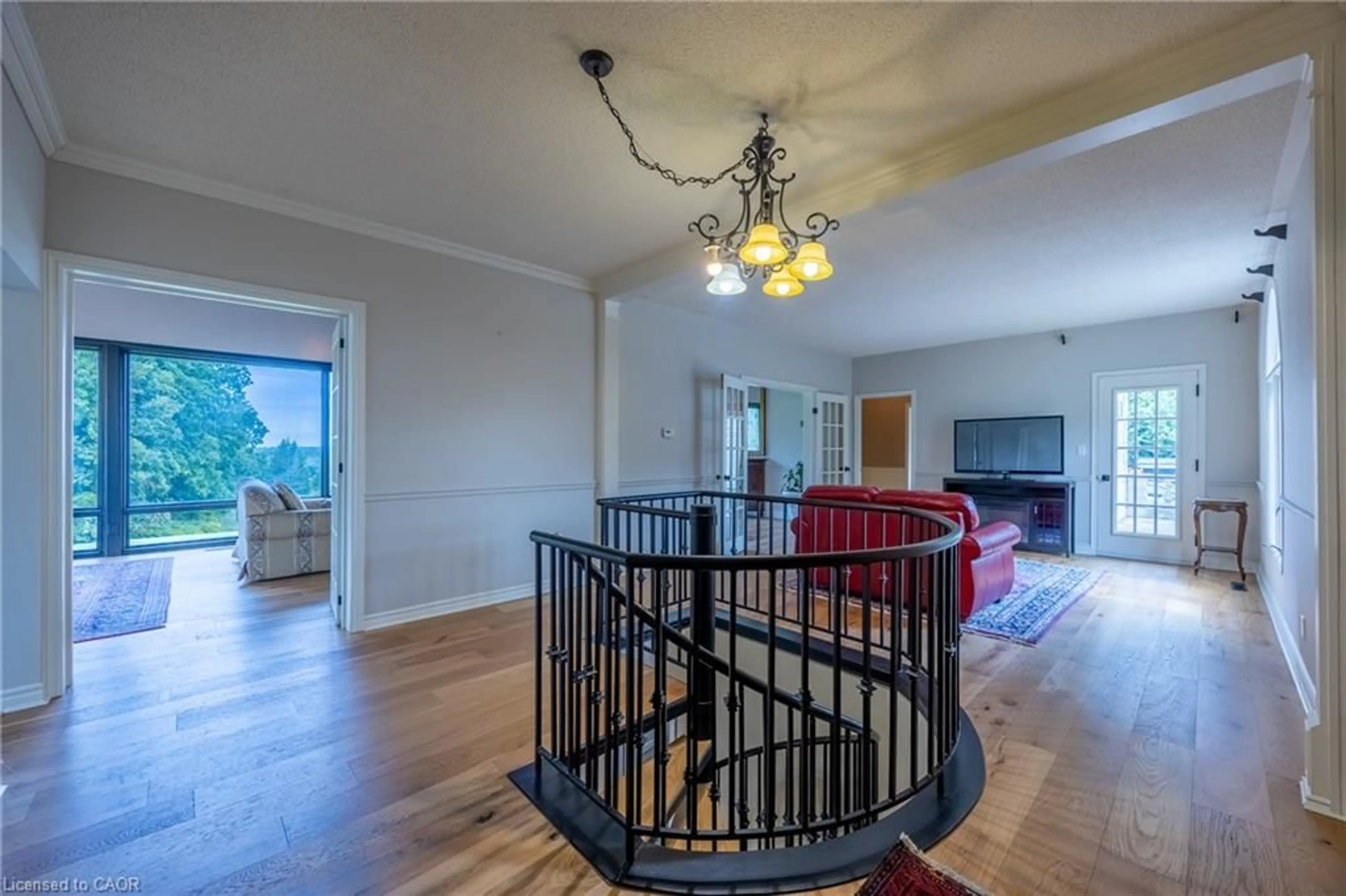 Indoor foyer for 46 Tutela Heights Rd, Brantford Ontario N3T 1A1