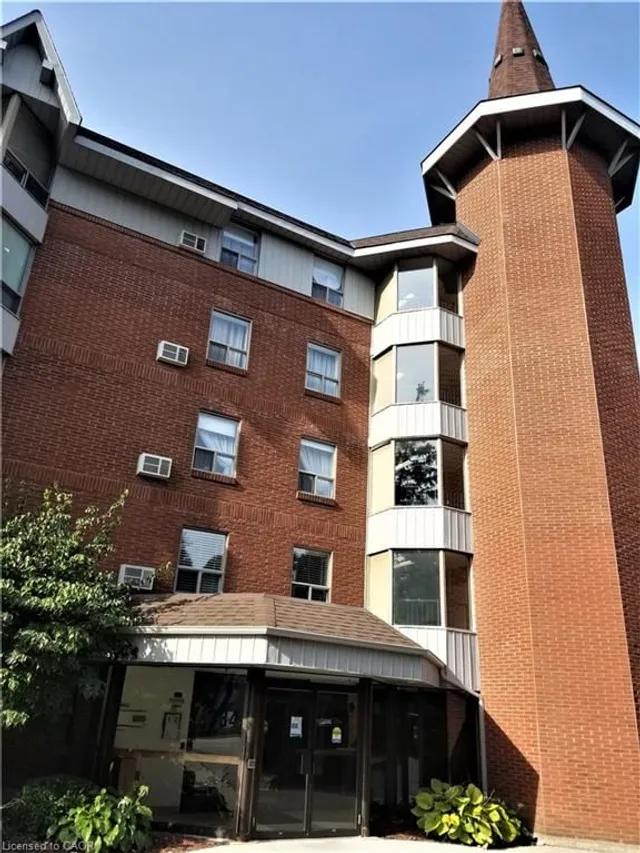 384 Erb St #306, Waterloo 3