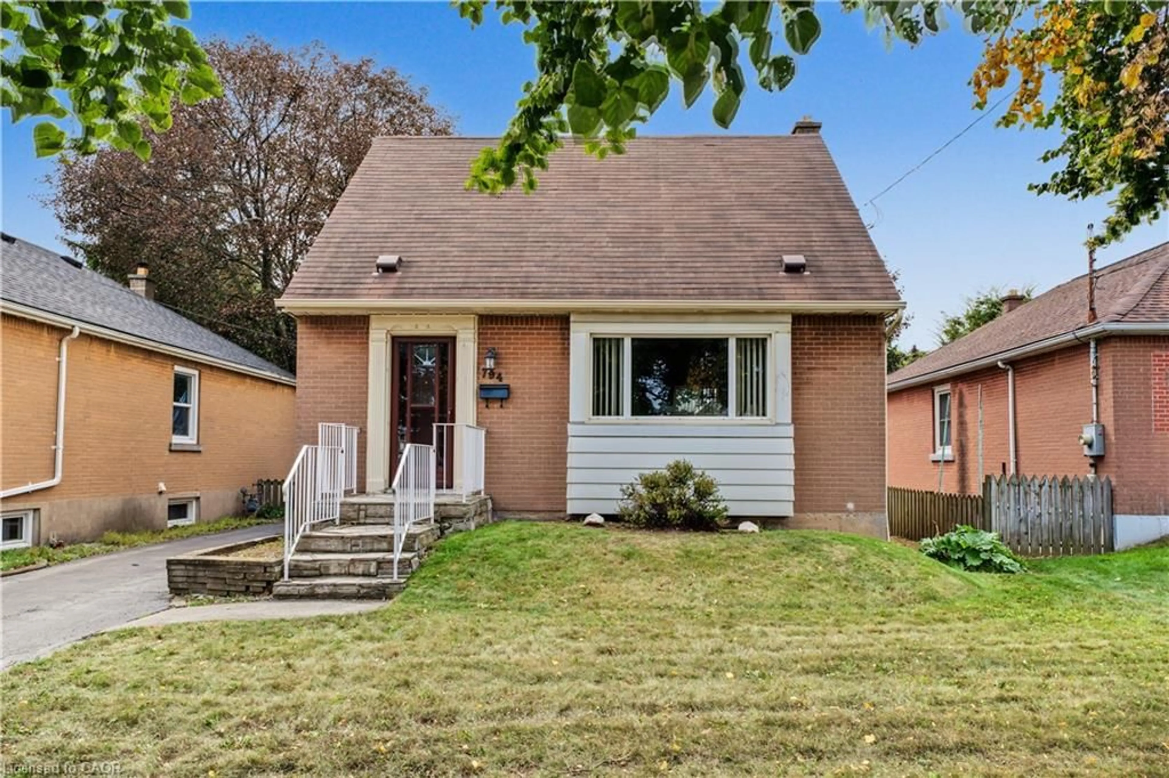 Home with brick exterior material, street for 794 Brucedale Ave, Hamilton Ontario L8V 1S3