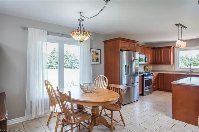 15 Mount Haven Cres, Grand Valley 5