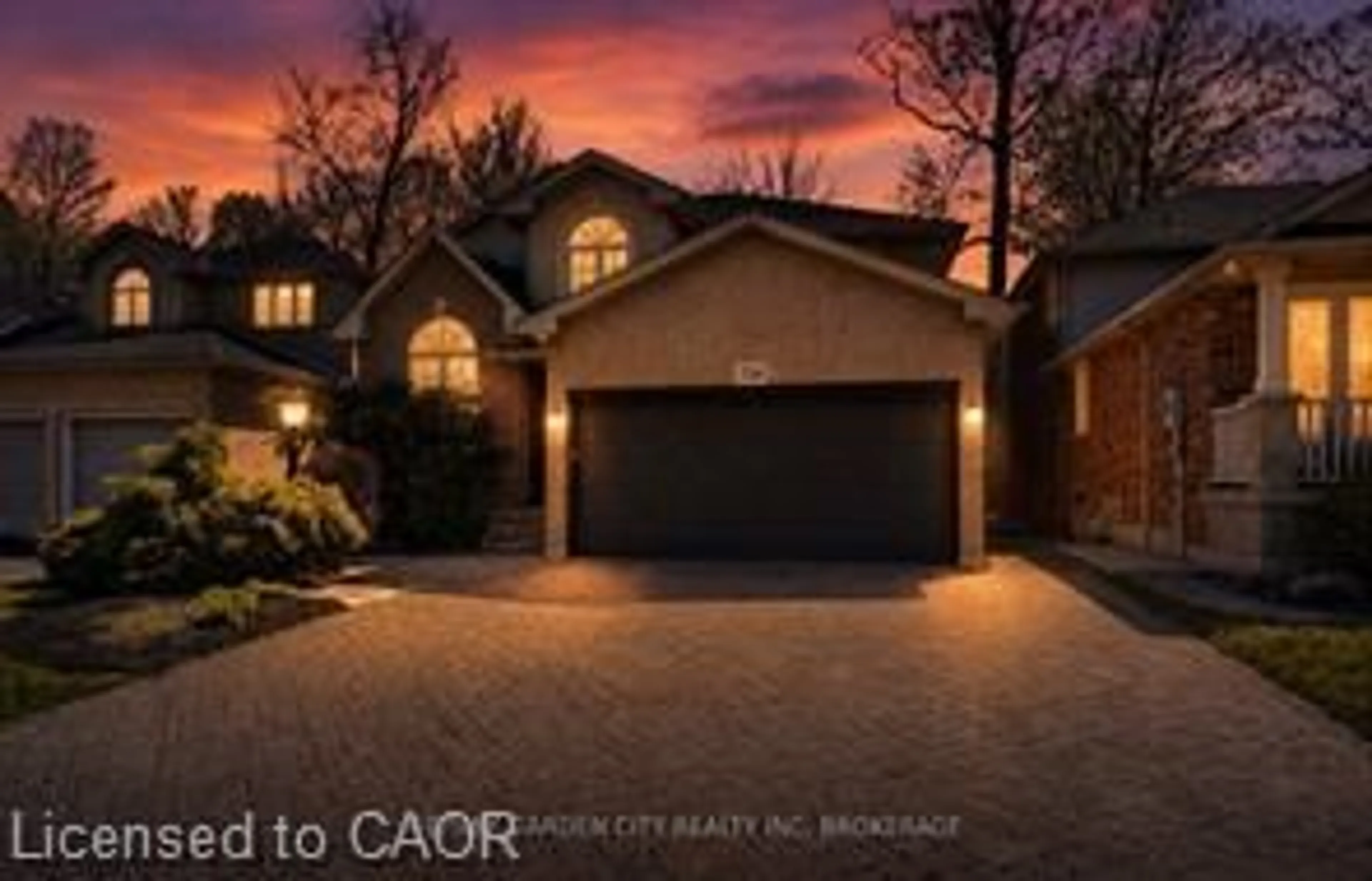 Unknown for 734 Brigadoon Dr, Hamilton Ontario L9C 7S2