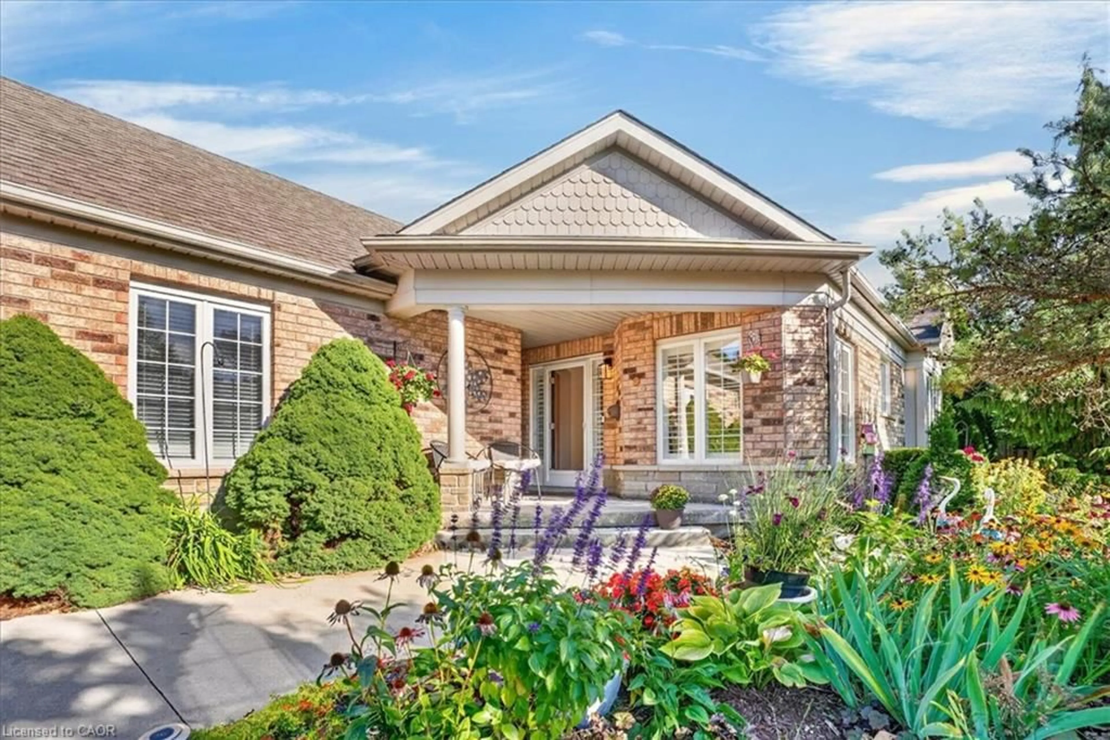 Home with brick exterior material, street for 147 Reiber Crt, Waterloo Ontario N2L 6N2