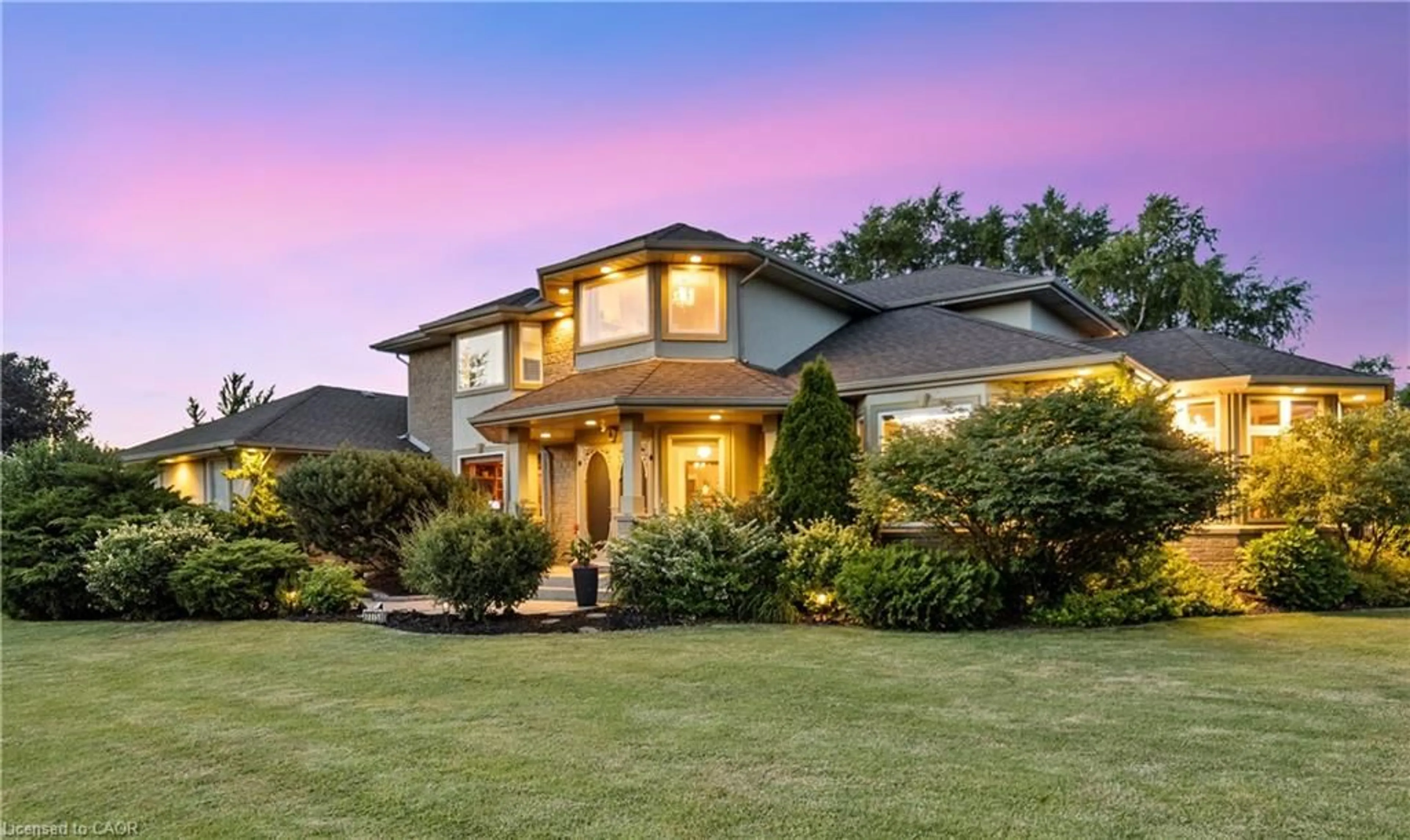 Home with brick exterior material, street for 7775 St. Augustine Cres, Niagara Falls Ontario L2H 2X3