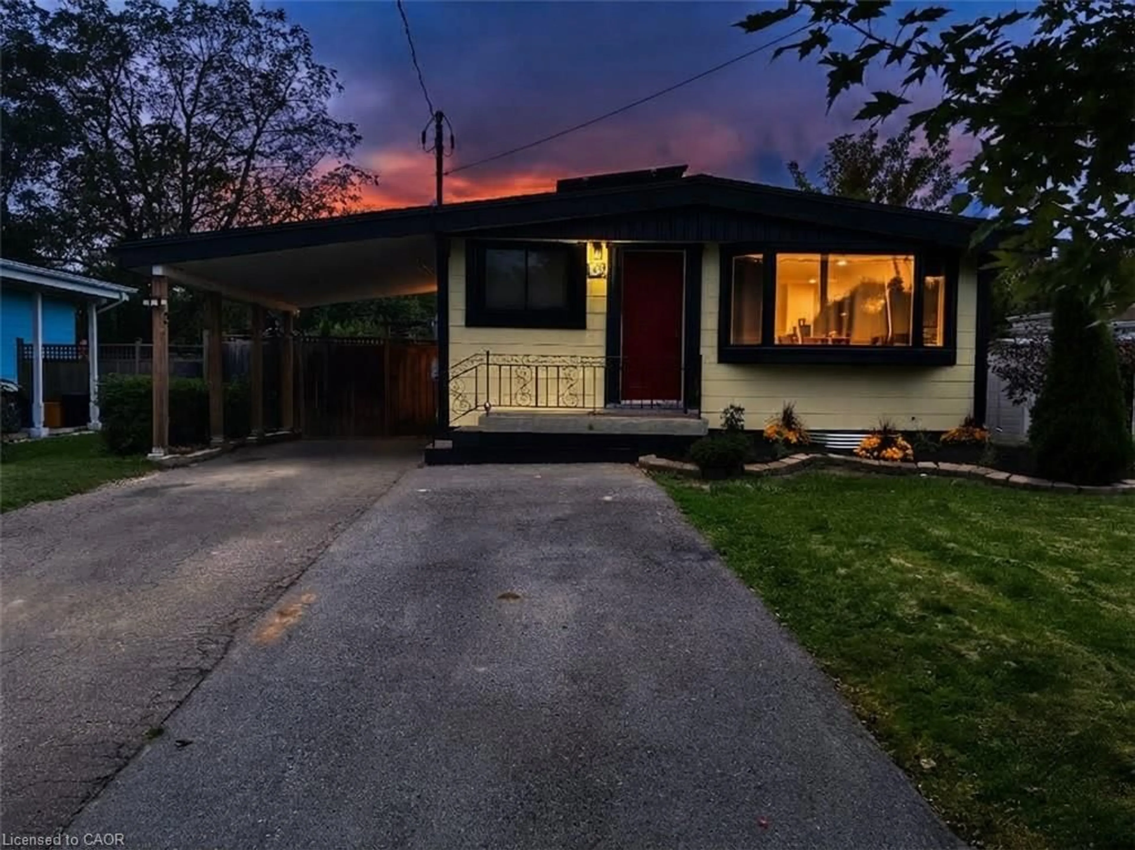 Unknown for 134 Deschene Ave, Hamilton Ontario L9A 3K1