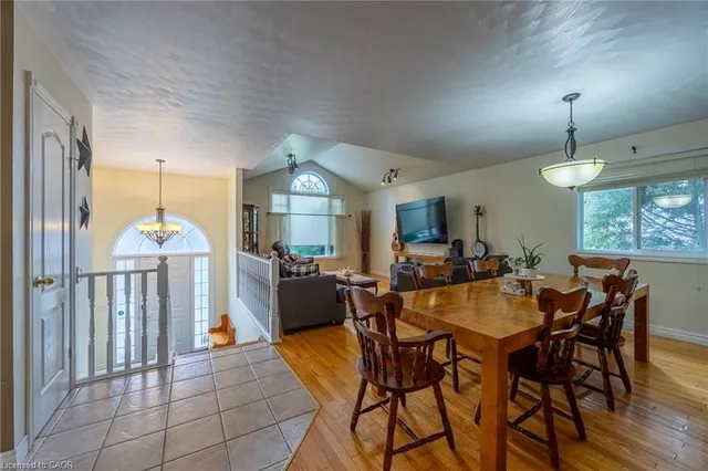 143 Orchard Ave, Simcoe 2