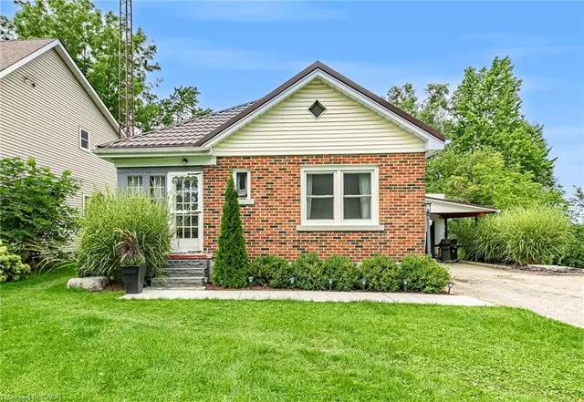120 Loveys St, Hickson 2