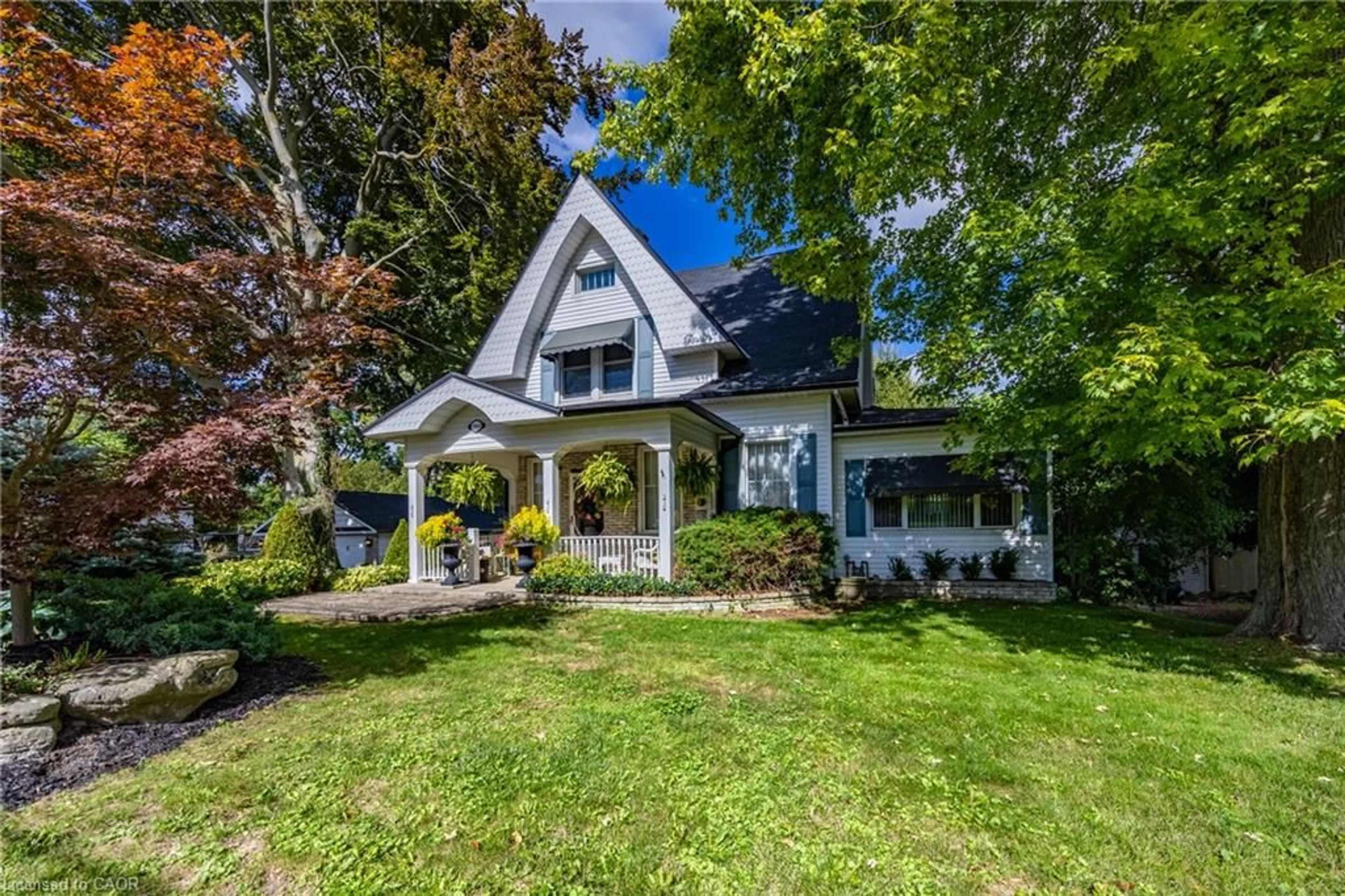 Unknown for 1004 Main St, Port Dover Ontario N0A 1N0