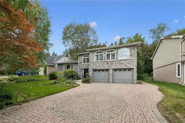 334 Coleridge Dr, Waterloo 2