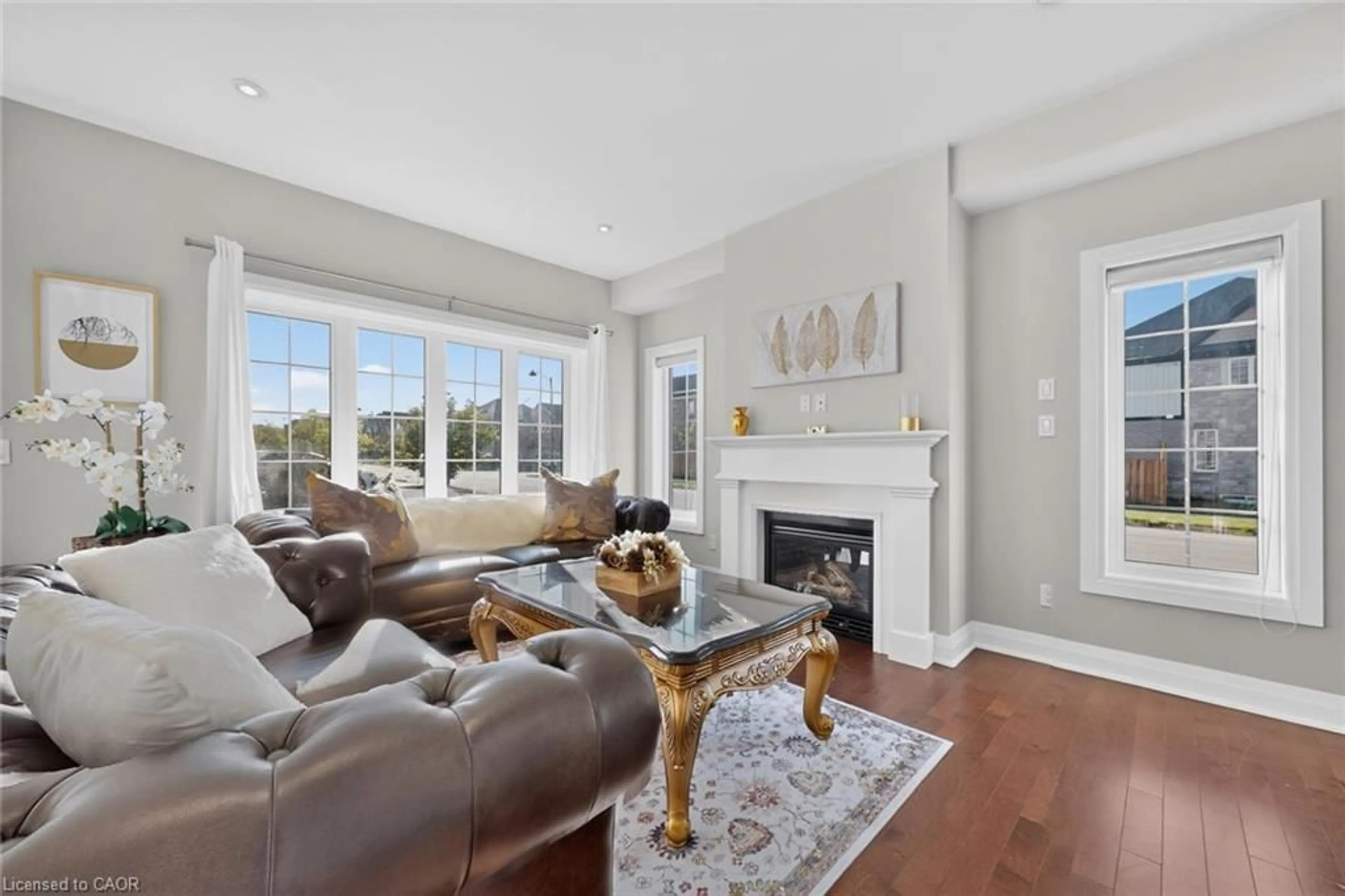 Living room with furniture, unknown for 745 Wood Lily St, Waterloo Ontario N2V 0C3