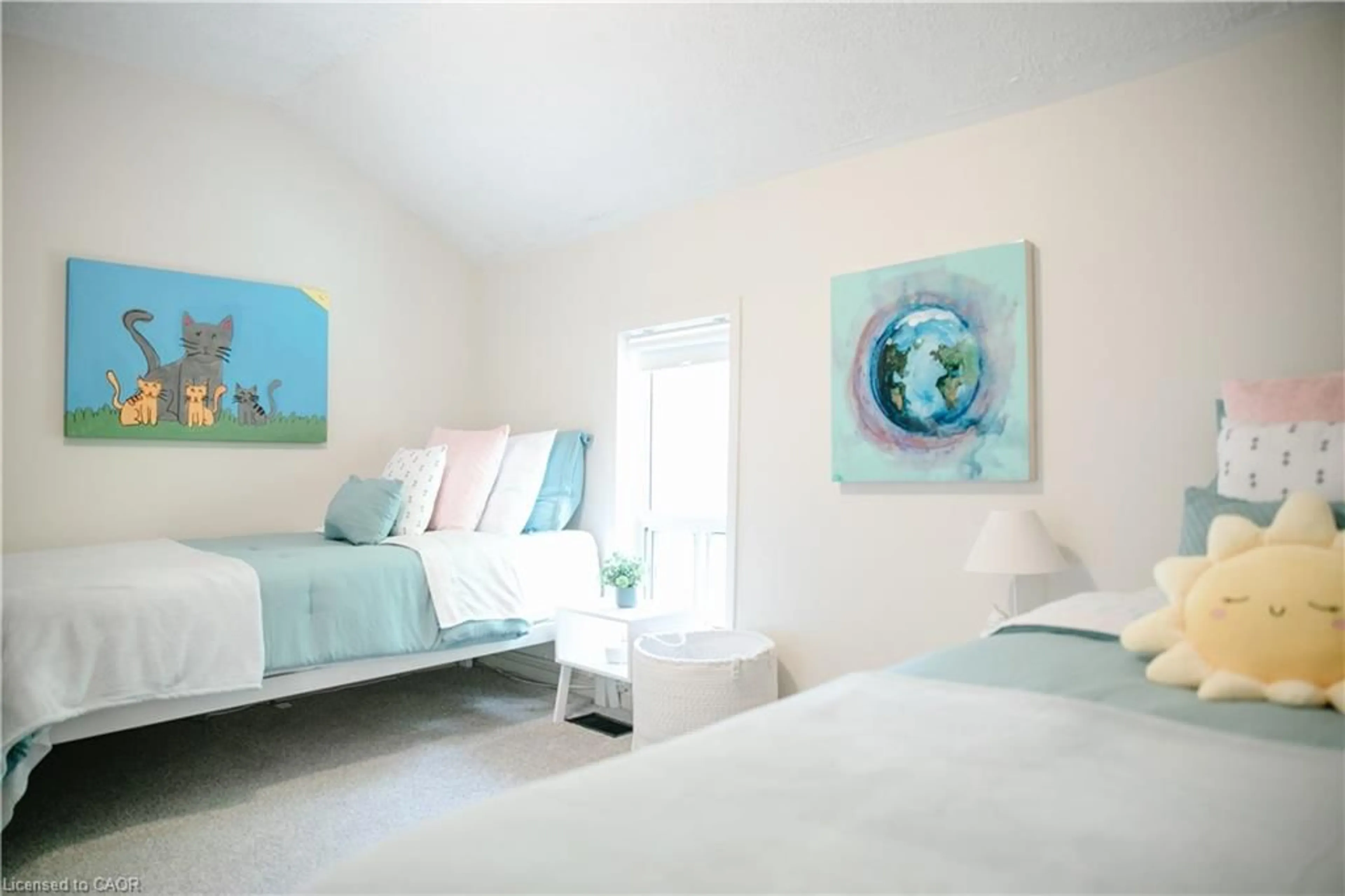 A pic of a room for 285 Macnab St, Dundas Ontario L9H 2K5