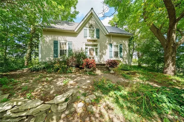 655 Townline Rd, Cayuga 2