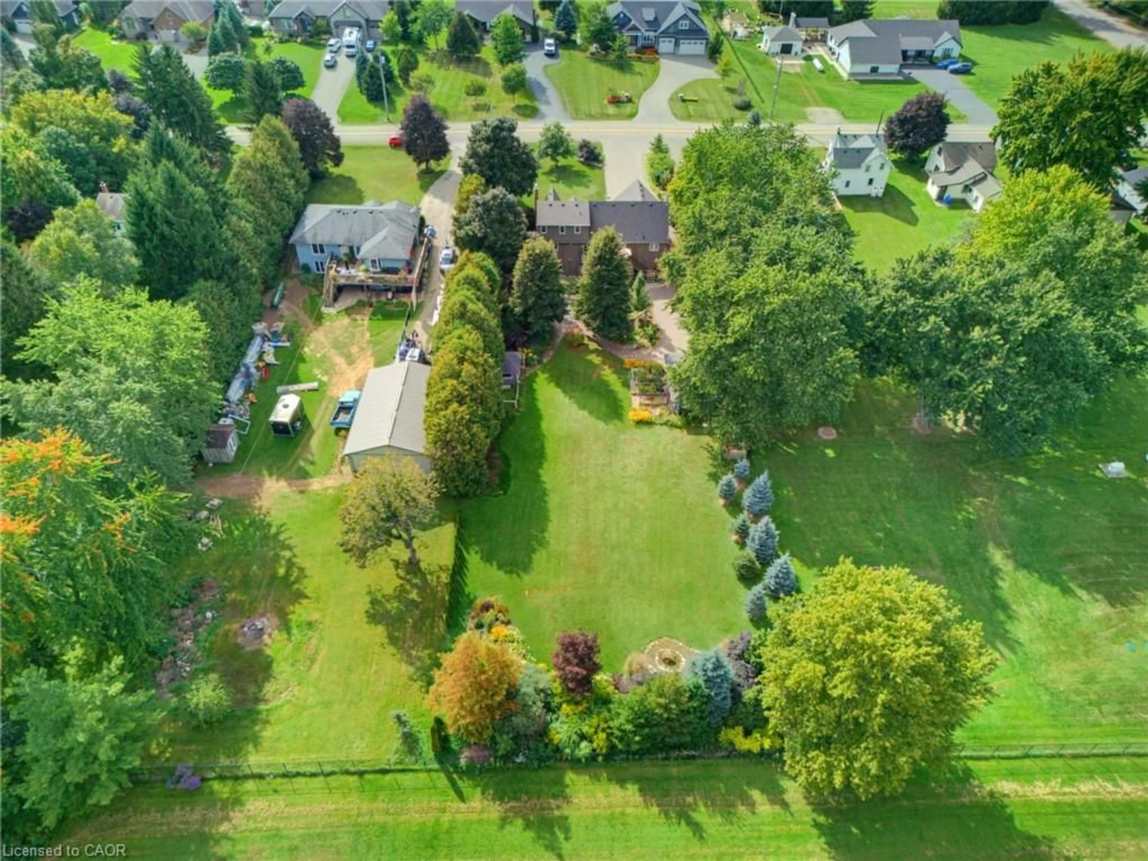 A pic from outside/outdoor area/front of a property/back of a property/a pic from drone, unknown for 1084 Westover Rd, Hamilton Ontario N0B 1L0
