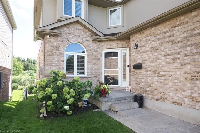 1200 Dunbar Rd, Cambridge 5