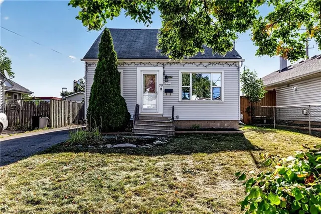 70 Glennie Ave, Hamilton 2